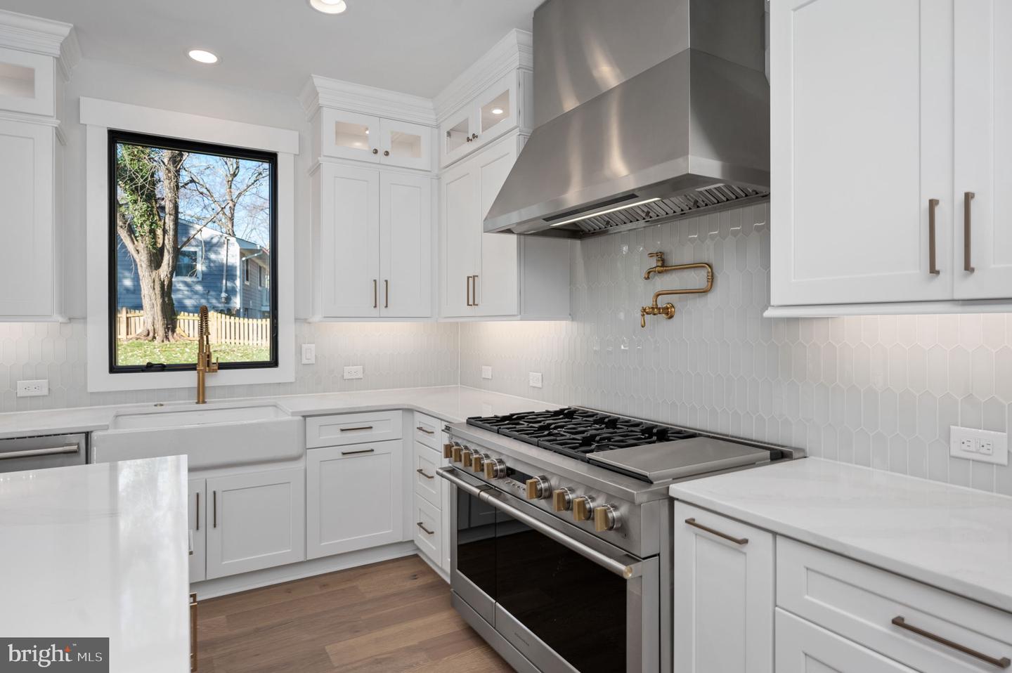 623 ECHOLS ST SE, VIENNA, Virginia 22180, 4 Bedrooms Bedrooms, 17 Rooms Rooms,5 BathroomsBathrooms,Residential,For sale,623 ECHOLS ST SE,VAFX2273208 MLS # VAFX2273208