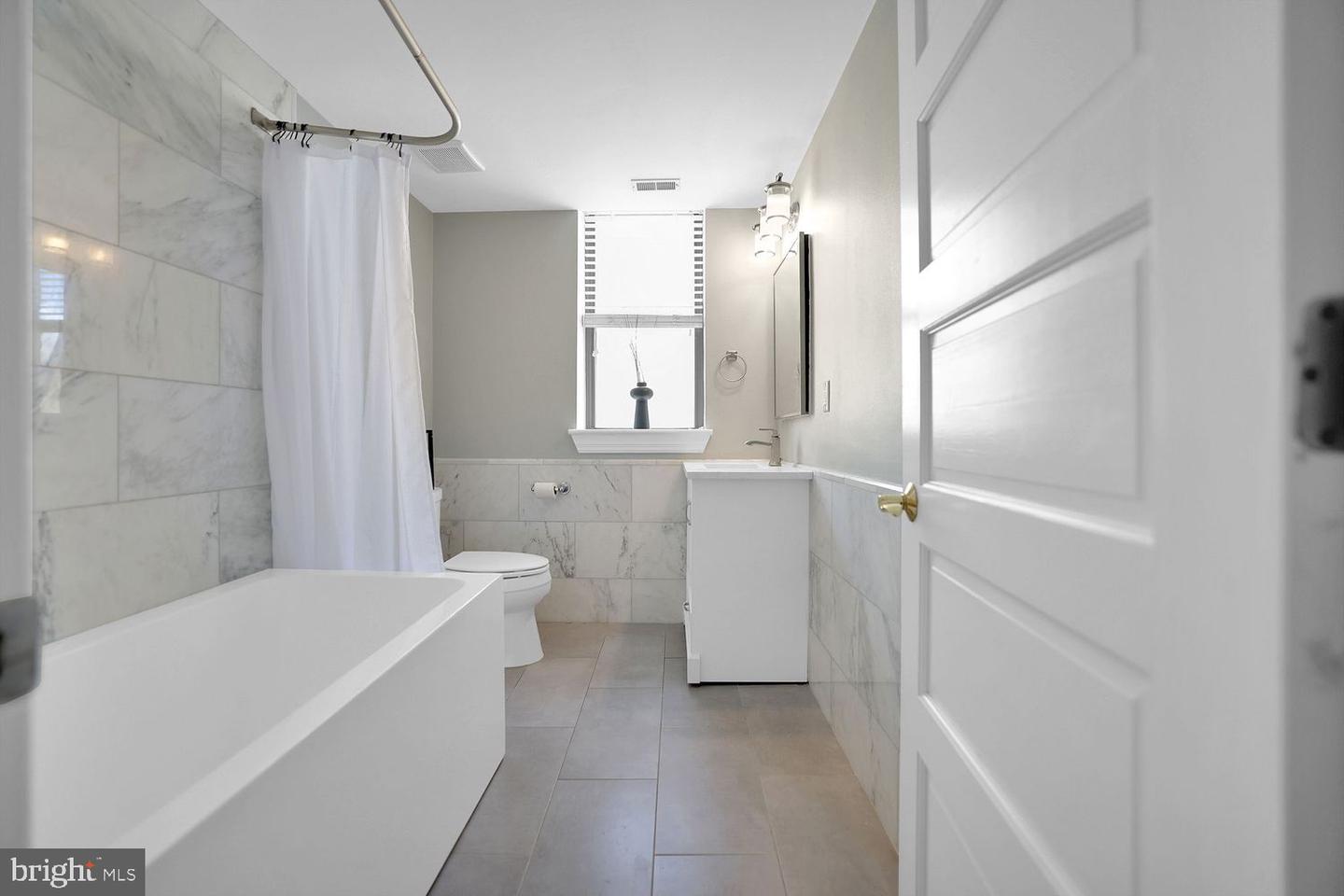 1419 CLIFTON ST NW #301, WASHINGTON, District Of Columbia 20009, 3 Bedrooms Bedrooms, ,2 BathroomsBathrooms,Residential,For sale,1419 CLIFTON ST NW #301,DCDC2225970 MLS # DCDC2225970