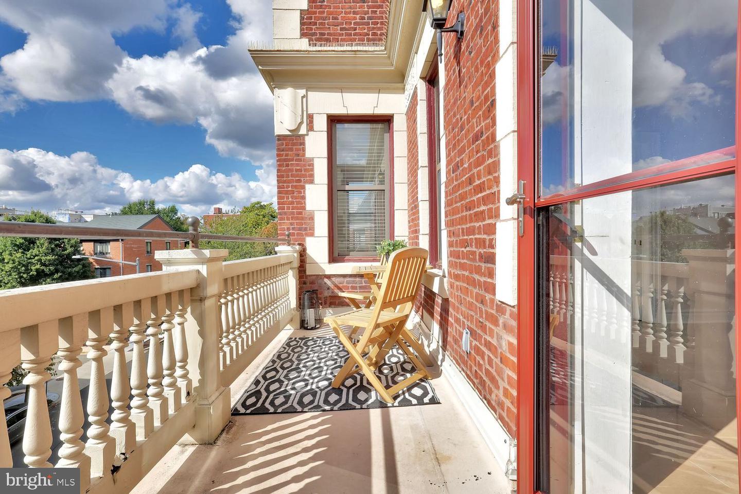 1419 CLIFTON ST NW #301, WASHINGTON, District Of Columbia 20009, 3 Bedrooms Bedrooms, ,2 BathroomsBathrooms,Residential,For sale,1419 CLIFTON ST NW #301,DCDC2225970 MLS # DCDC2225970
