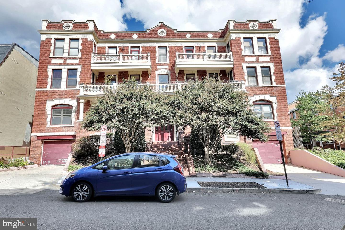 1419 CLIFTON ST NW #301, WASHINGTON, District Of Columbia 20009, 3 Bedrooms Bedrooms, ,2 BathroomsBathrooms,Residential,For sale,1419 CLIFTON ST NW #301,DCDC2225970 MLS # DCDC2225970