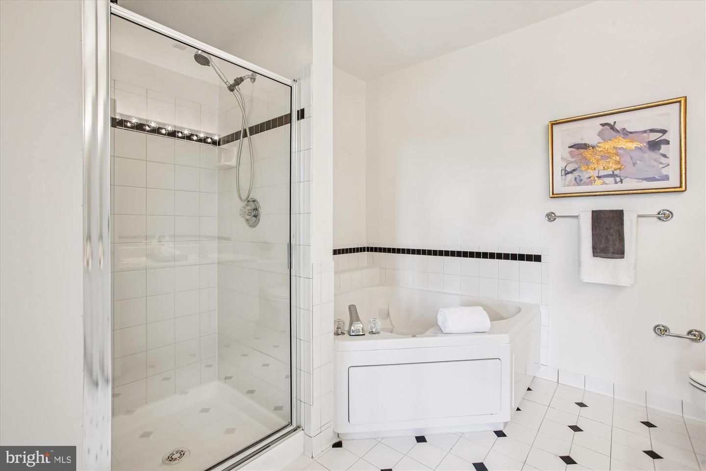 1855 STRATFORD PARK PL #312, RESTON, Virginia 20190, 2 Bedrooms Bedrooms, ,2 BathroomsBathrooms,Residential,For sale,1855 STRATFORD PARK PL #312,VAFX2273284 MLS # VAFX2273284