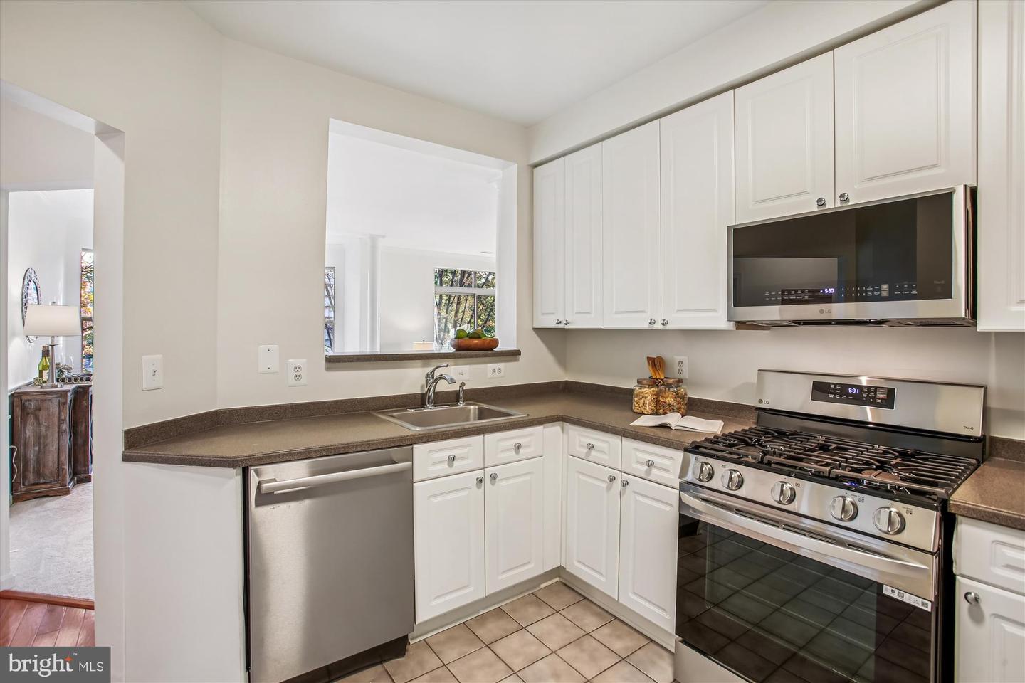 1855 STRATFORD PARK PL #312, RESTON, Virginia 20190, 2 Bedrooms Bedrooms, ,2 BathroomsBathrooms,Residential,For sale,1855 STRATFORD PARK PL #312,VAFX2273284 MLS # VAFX2273284