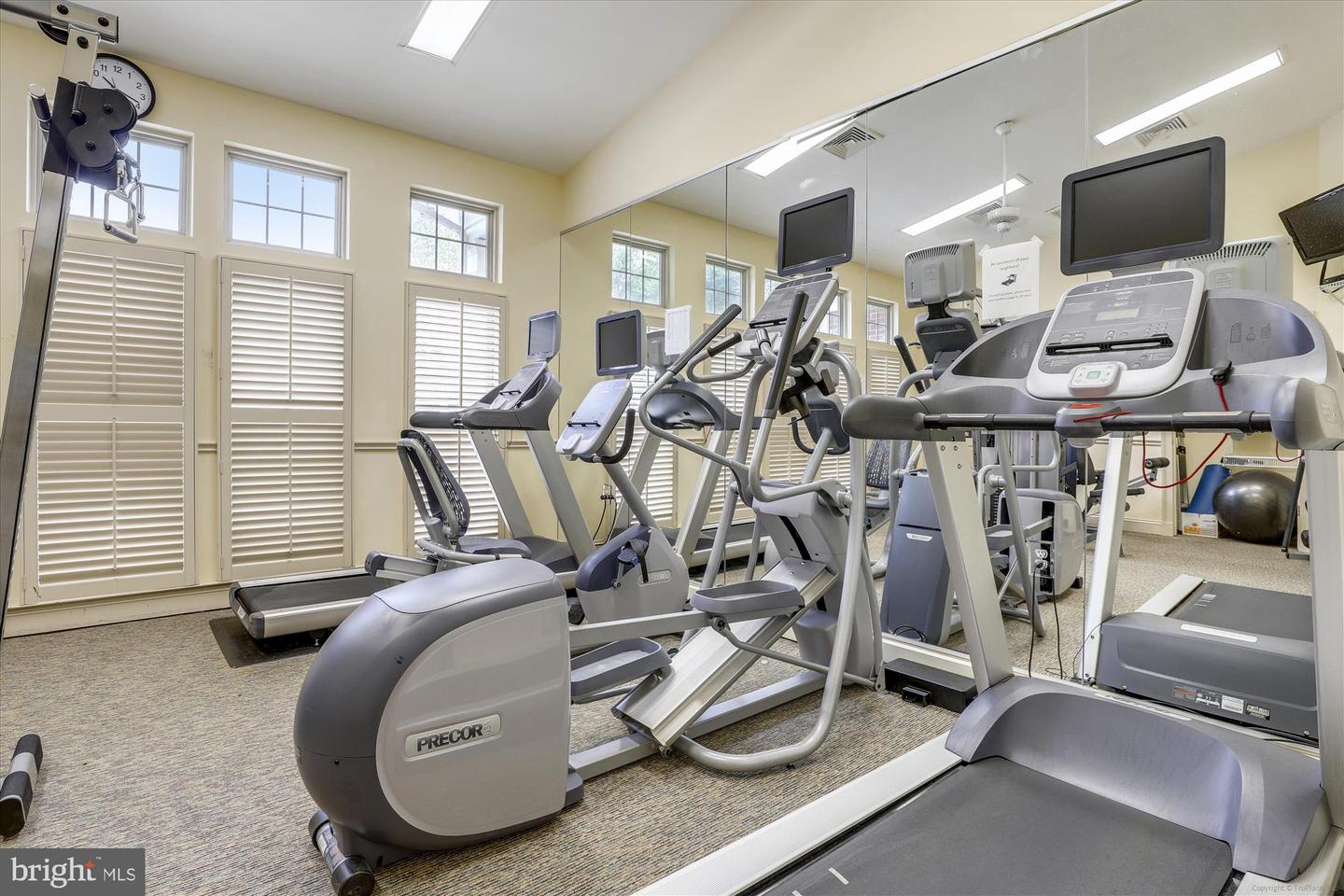 1855 STRATFORD PARK PL #312, RESTON, Virginia 20190, 2 Bedrooms Bedrooms, ,2 BathroomsBathrooms,Residential,For sale,1855 STRATFORD PARK PL #312,VAFX2273284 MLS # VAFX2273284