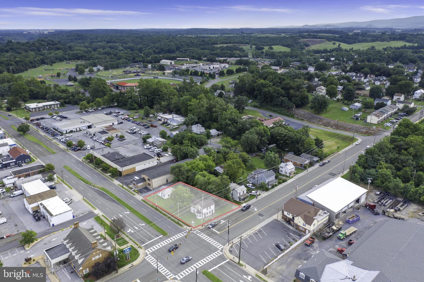 202 E 6TH ST, FRONT ROYAL, Virginia 22630, ,Land,For sale,202 E 6TH ST,VAWR2003720 MLS # VAWR2003720