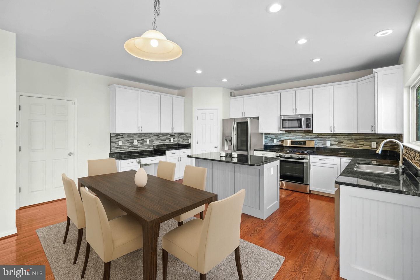 3312 EAGLE RIDGE DR, WOODBRIDGE, Virginia 22191, 5 Bedrooms Bedrooms, ,3 BathroomsBathrooms,Residential,For sale,3312 EAGLE RIDGE DR,VAPW2105596 MLS # VAPW2105596 3312 EAGLE RIDGE DR, WOODBRIDGE, Virginia 22191, 5 Bedrooms Bedrooms, ,3 BathroomsBathrooms,Residential,For sale,3312 EAGLE RIDGE DR,VAPW2105596 MLS # VAPW2105596