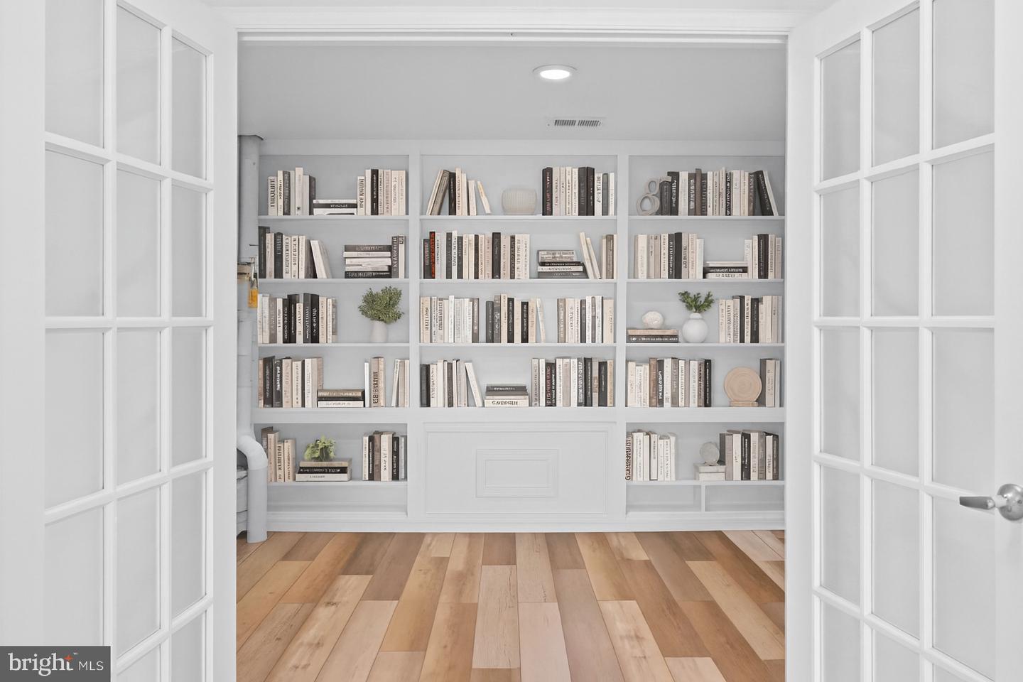 3312 EAGLE RIDGE DR, WOODBRIDGE, Virginia 22191, 5 Bedrooms Bedrooms, ,3 BathroomsBathrooms,Residential,For sale,3312 EAGLE RIDGE DR,VAPW2105596 MLS # VAPW2105596 3312 EAGLE RIDGE DR, WOODBRIDGE, Virginia 22191, 5 Bedrooms Bedrooms, ,3 BathroomsBathrooms,Residential,For sale,3312 EAGLE RIDGE DR,VAPW2105596 MLS # VAPW2105596