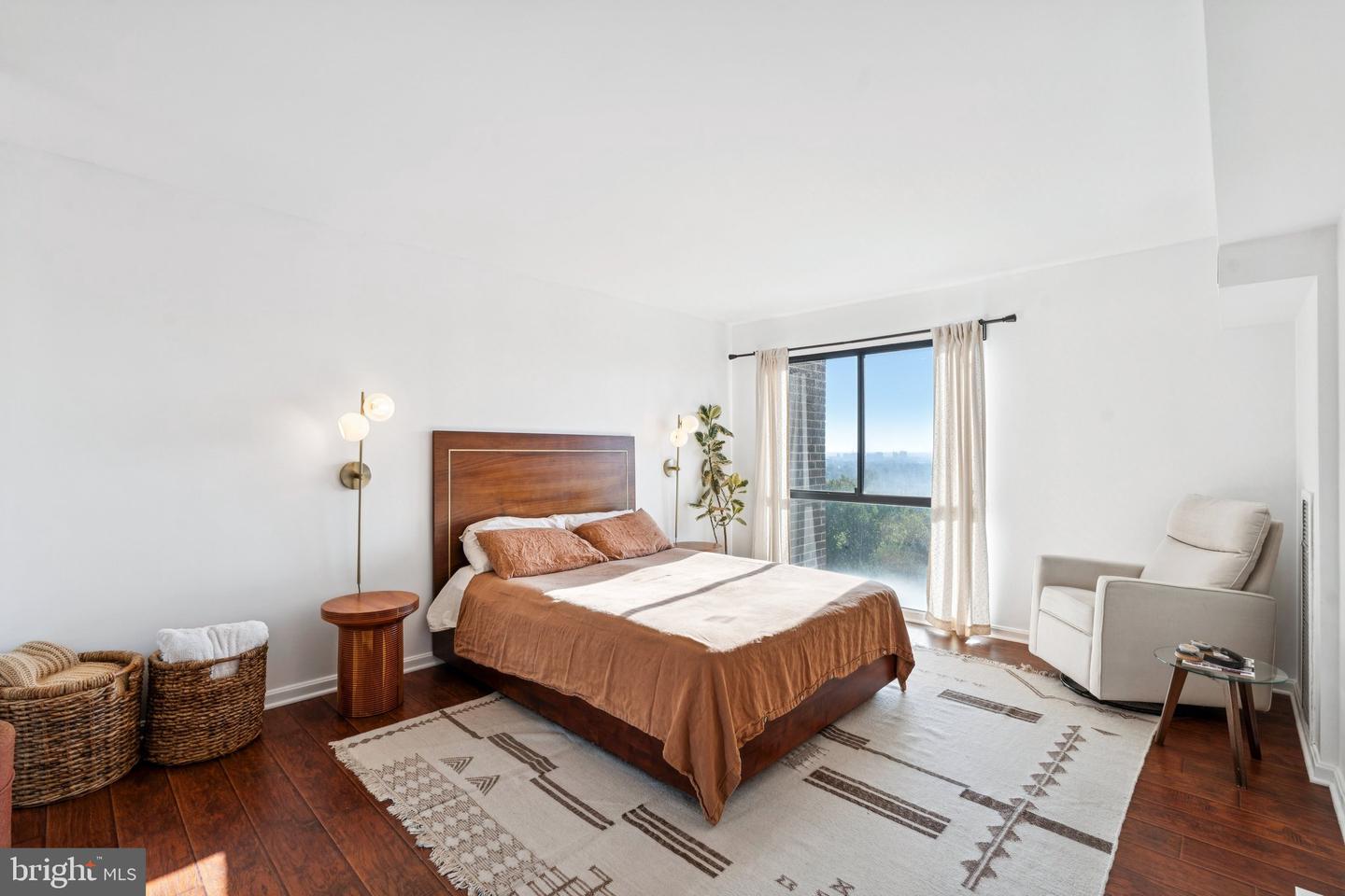 250 S REYNOLDS ST #703, ALEXANDRIA, Virginia 22304, 2 Bedrooms Bedrooms, ,2 BathroomsBathrooms,Residential,For sale,250 S REYNOLDS ST #703,VAAX2050660 MLS # VAAX2050660