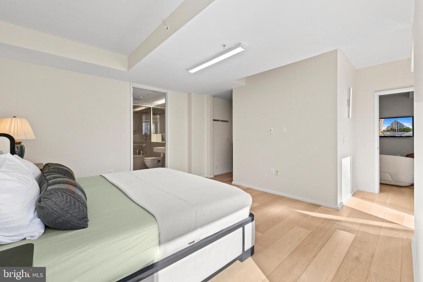 920 I ST NW #504-505, WASHINGTON, District Of Columbia 20001, 2 Bedrooms Bedrooms, ,2 BathroomsBathrooms,Residential,For sale,920 I ST NW #504-505,DCDC2226164 MLS # DCDC2226164