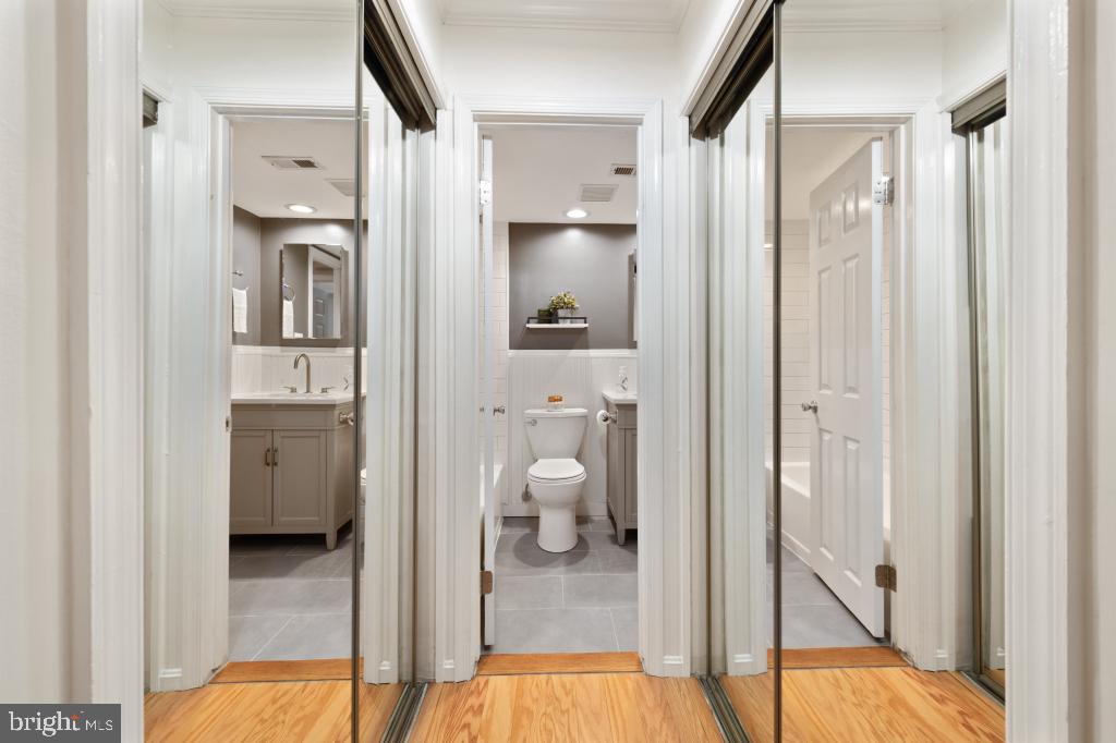1441 A ST NE #1441, WASHINGTON, District Of Columbia 20002, 1 Bedroom Bedrooms, ,1 BathroomBathrooms,Residential,For sale,1441 A ST NE #1441,DCDC2226208 MLS # DCDC2226208