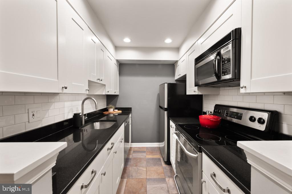 1441 A ST NE #1441, WASHINGTON, District Of Columbia 20002, 1 Bedroom Bedrooms, ,1 BathroomBathrooms,Residential,For sale,1441 A ST NE #1441,DCDC2226208 MLS # DCDC2226208