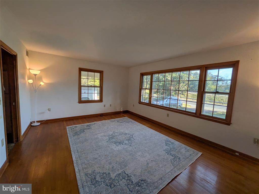 5391 N SEMINOLE TRL, BRIGHTWOOD, Virginia 22715, 3 Bedrooms Bedrooms, ,1 BathroomBathrooms,Residential,For sale,5391 N SEMINOLE TRL,VAMA2002484 MLS # VAMA2002484