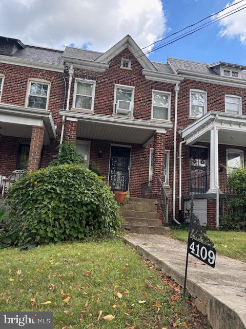 4109 13TH ST NE, WASHINGTON, District Of Columbia 20017, 3 Bedrooms Bedrooms, ,2 BathroomsBathrooms,Residential,For sale,4109 13TH ST NE,DCDC2226236 MLS # DCDC2226236