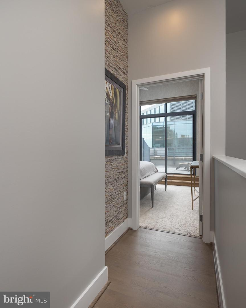 525 WATER ST SW #404, WASHINGTON, District Of Columbia 20024, 1 Bedroom Bedrooms, ,1 BathroomBathrooms,Residential,For sale,525 WATER ST SW #404,DCDC2226248 MLS # DCDC2226248