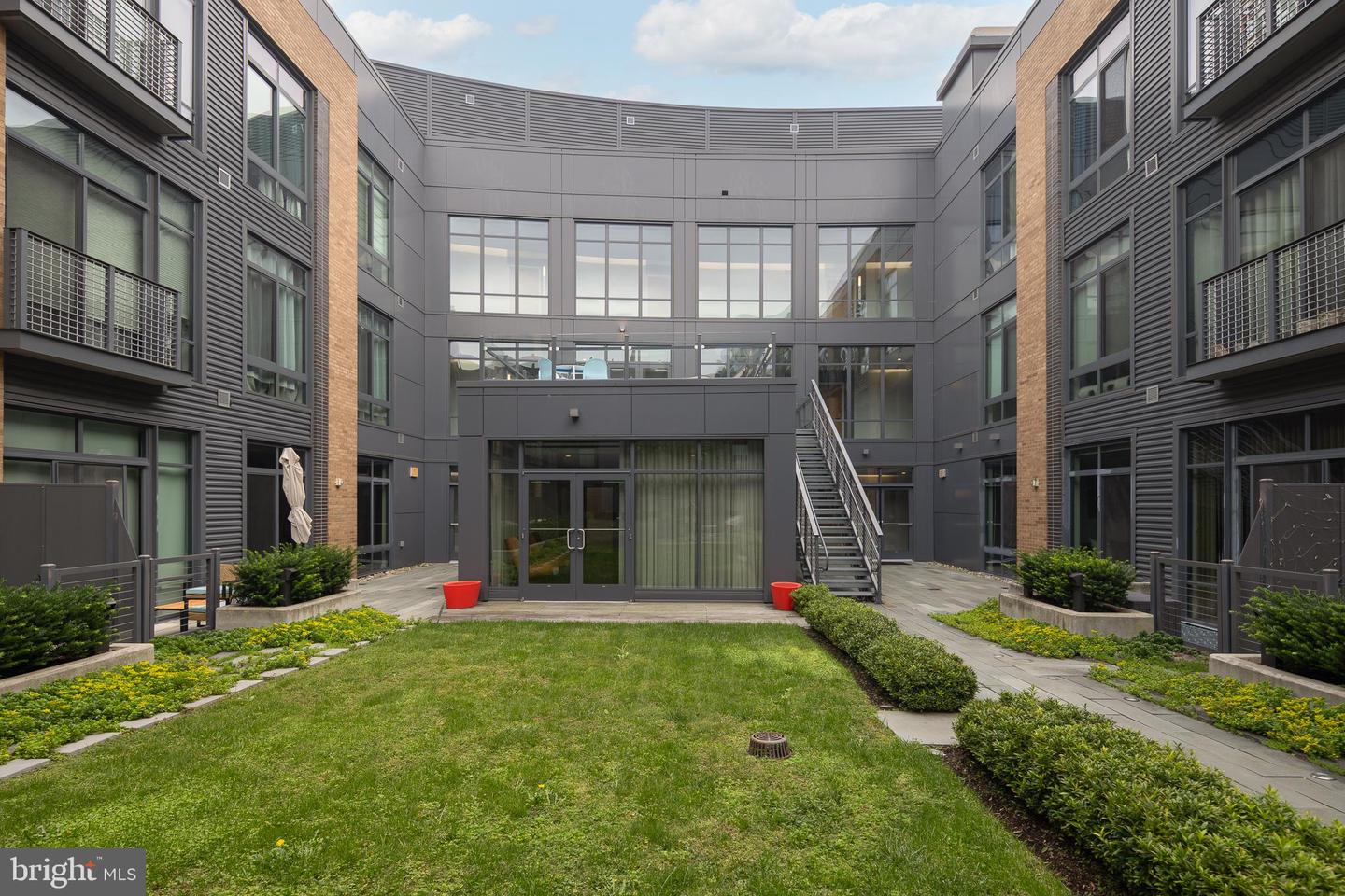 525 WATER ST SW #404, WASHINGTON, District Of Columbia 20024, 1 Bedroom Bedrooms, ,1 BathroomBathrooms,Residential,For sale,525 WATER ST SW #404,DCDC2226248 MLS # DCDC2226248