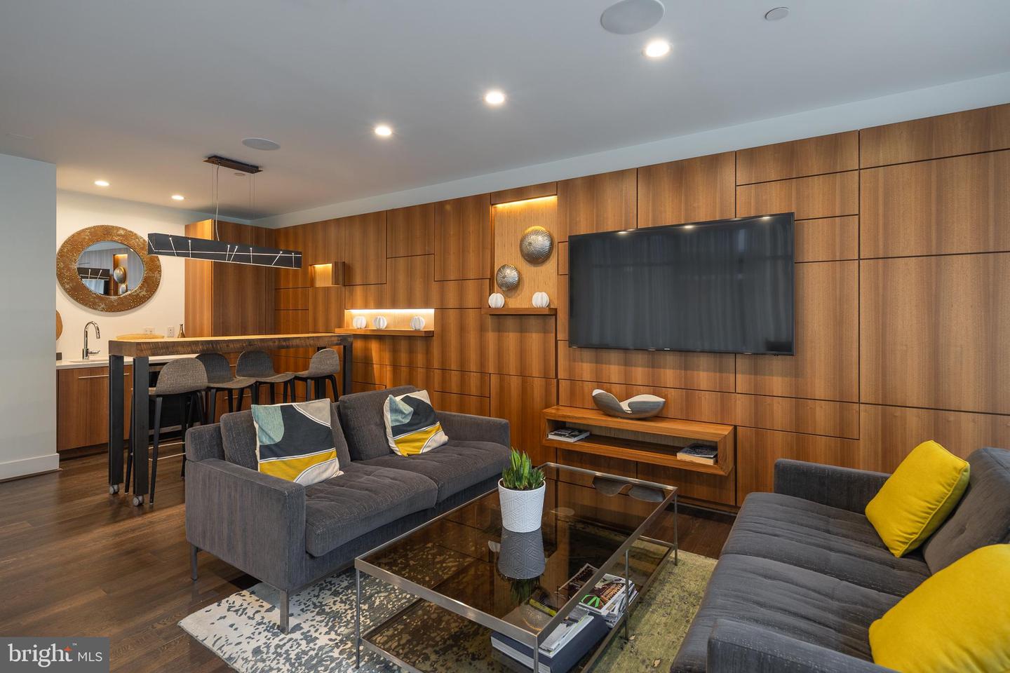 525 WATER ST SW #404, WASHINGTON, District Of Columbia 20024, 1 Bedroom Bedrooms, ,1 BathroomBathrooms,Residential,For sale,525 WATER ST SW #404,DCDC2226248 MLS # DCDC2226248