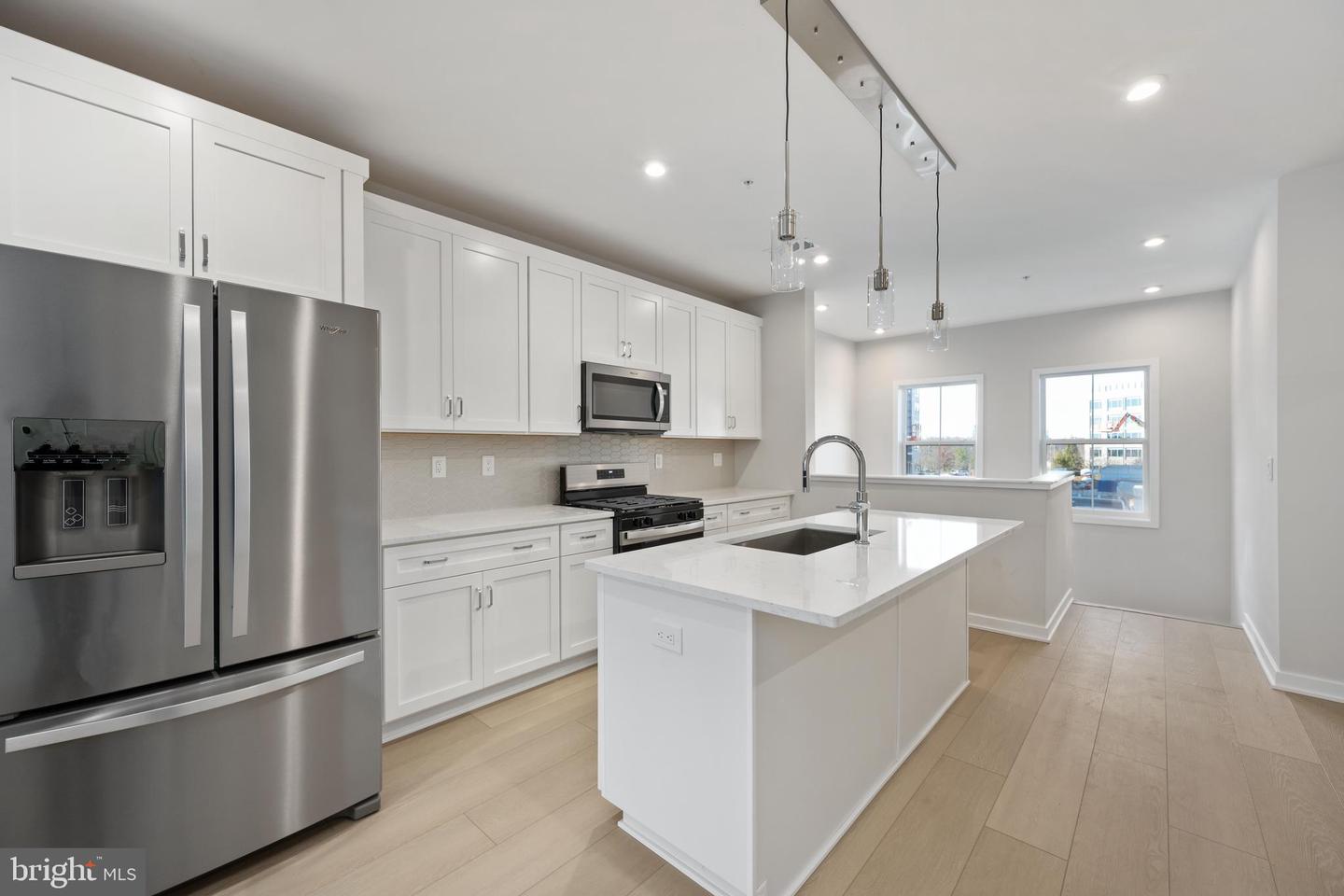 14361 GLEN MANOR DR, CHANTILLY, Virginia 20151, 2 Bedrooms Bedrooms, ,2 BathroomsBathrooms,Residential,For sale,14361 GLEN MANOR DR,VAFX2273566 MLS # VAFX2273566