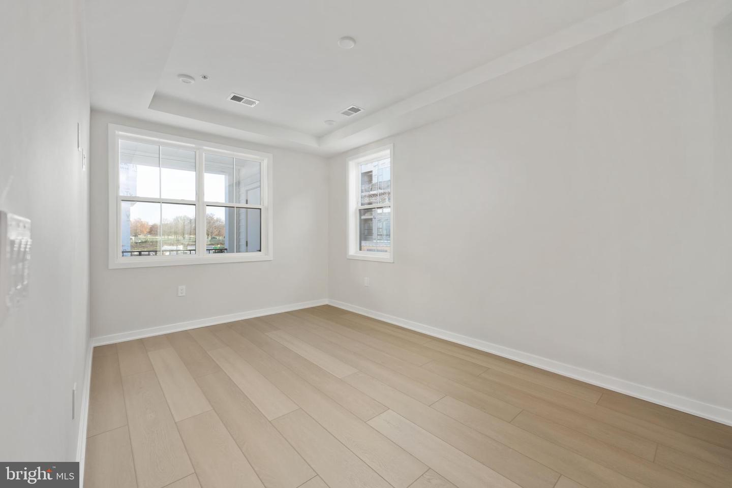 14361 GLEN MANOR DR, CHANTILLY, Virginia 20151, 2 Bedrooms Bedrooms, ,2 BathroomsBathrooms,Residential,For sale,14361 GLEN MANOR DR,VAFX2273566 MLS # VAFX2273566