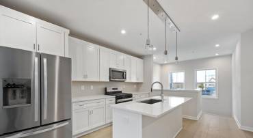 14361 GLEN MANOR DR, CHANTILLY, Virginia 20151, 2 Bedrooms Bedrooms, ,2 BathroomsBathrooms,Residential,For sale,14361 GLEN MANOR DR,VAFX2273566 MLS # VAFX2273566