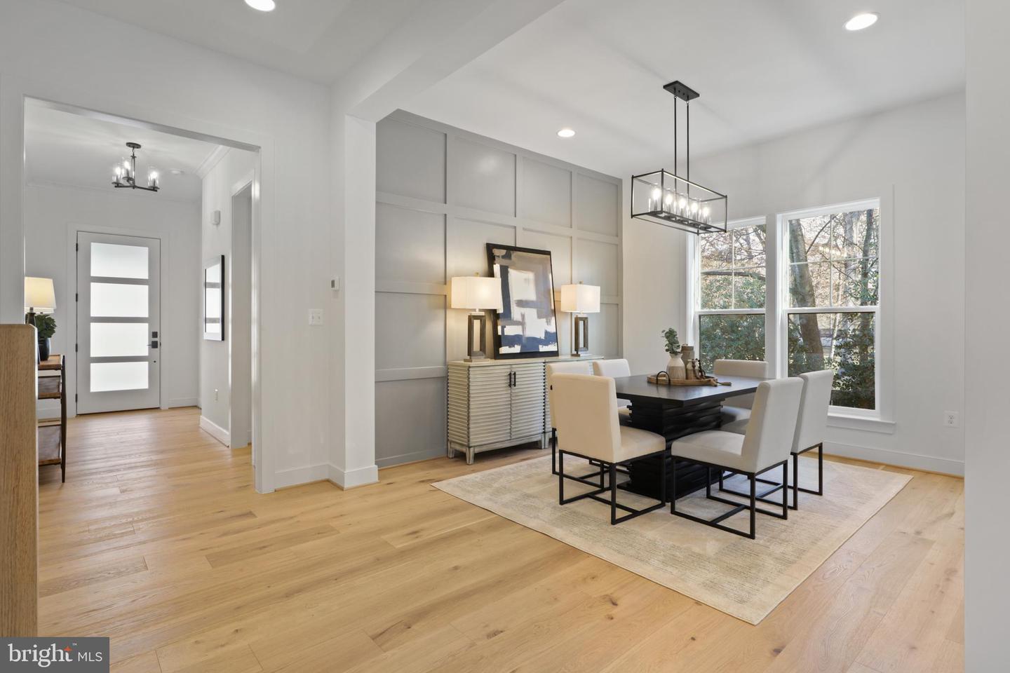 7416 SPORTSMAN DR, FALLS CHURCH, Virginia 22043, 4 Bedrooms Bedrooms, ,4 BathroomsBathrooms,Residential,For sale,7416 SPORTSMAN DR,VAFX2273578 MLS # VAFX2273578