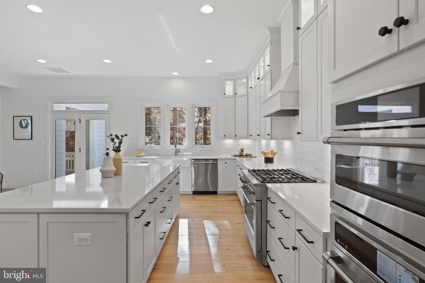 7416 SPORTSMAN DR, FALLS CHURCH, Virginia 22043, 4 Bedrooms Bedrooms, ,4 BathroomsBathrooms,Residential,For sale,7416 SPORTSMAN DR,VAFX2273578 MLS # VAFX2273578