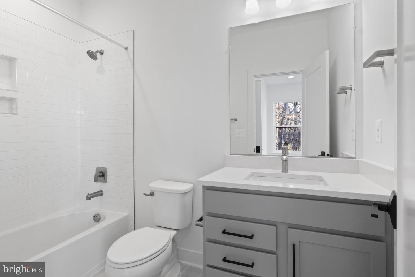7416 SPORTSMAN DR, FALLS CHURCH, Virginia 22043, 4 Bedrooms Bedrooms, ,4 BathroomsBathrooms,Residential,For sale,7416 SPORTSMAN DR,VAFX2273578 MLS # VAFX2273578