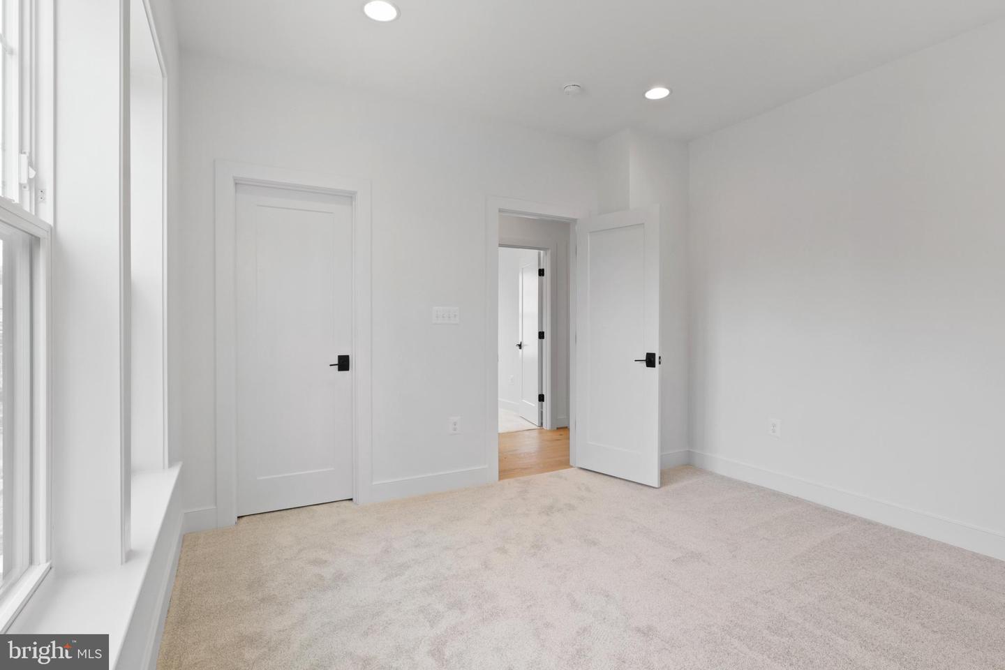 7416 SPORTSMAN DR, FALLS CHURCH, Virginia 22043, 4 Bedrooms Bedrooms, ,4 BathroomsBathrooms,Residential,For sale,7416 SPORTSMAN DR,VAFX2273578 MLS # VAFX2273578