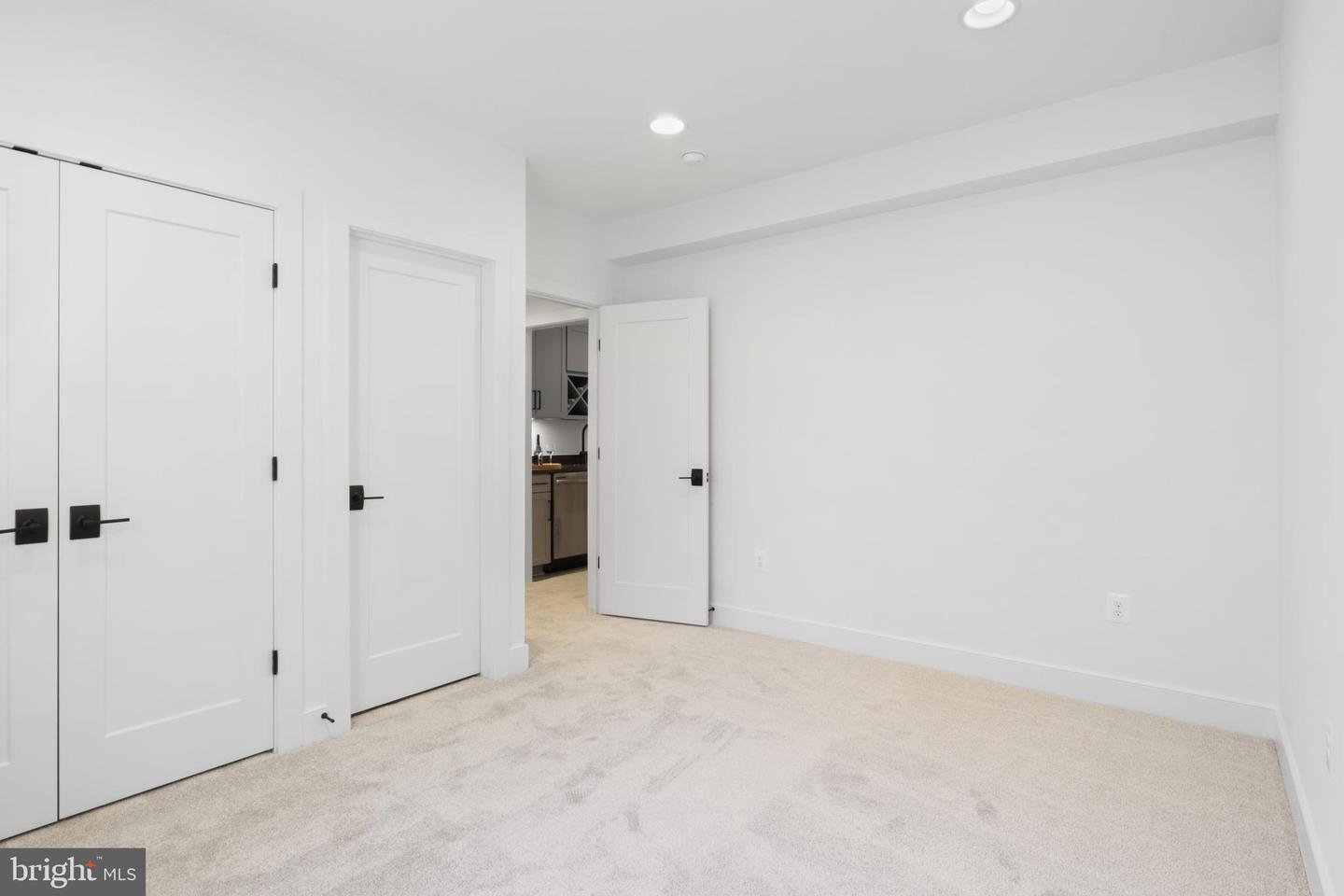 7416 SPORTSMAN DR, FALLS CHURCH, Virginia 22043, 4 Bedrooms Bedrooms, ,4 BathroomsBathrooms,Residential,For sale,7416 SPORTSMAN DR,VAFX2273578 MLS # VAFX2273578