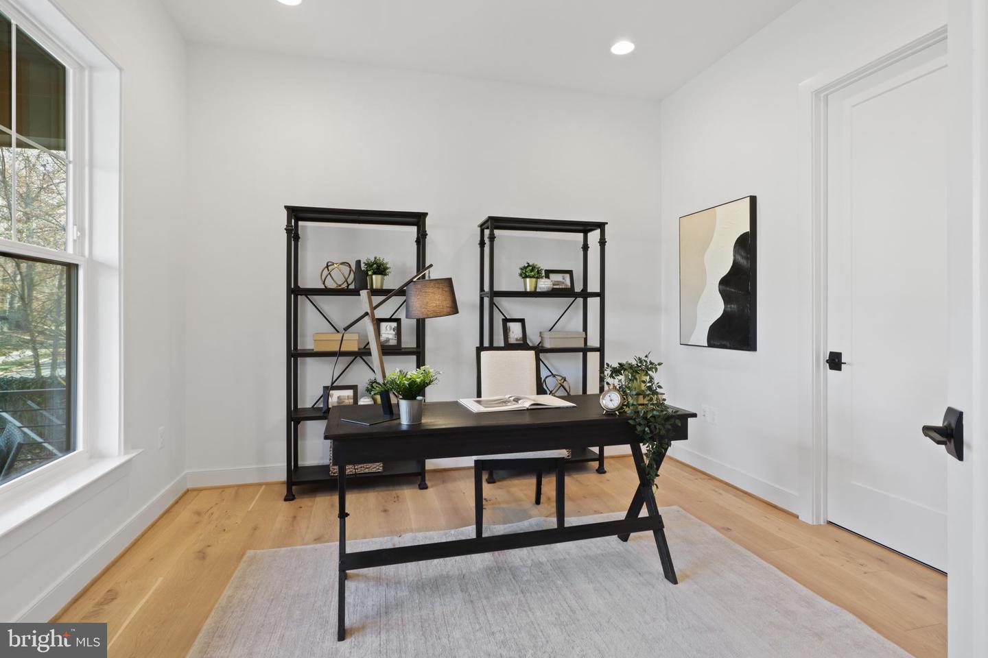 7416 SPORTSMAN DR, FALLS CHURCH, Virginia 22043, 4 Bedrooms Bedrooms, ,4 BathroomsBathrooms,Residential,For sale,7416 SPORTSMAN DR,VAFX2273578 MLS # VAFX2273578