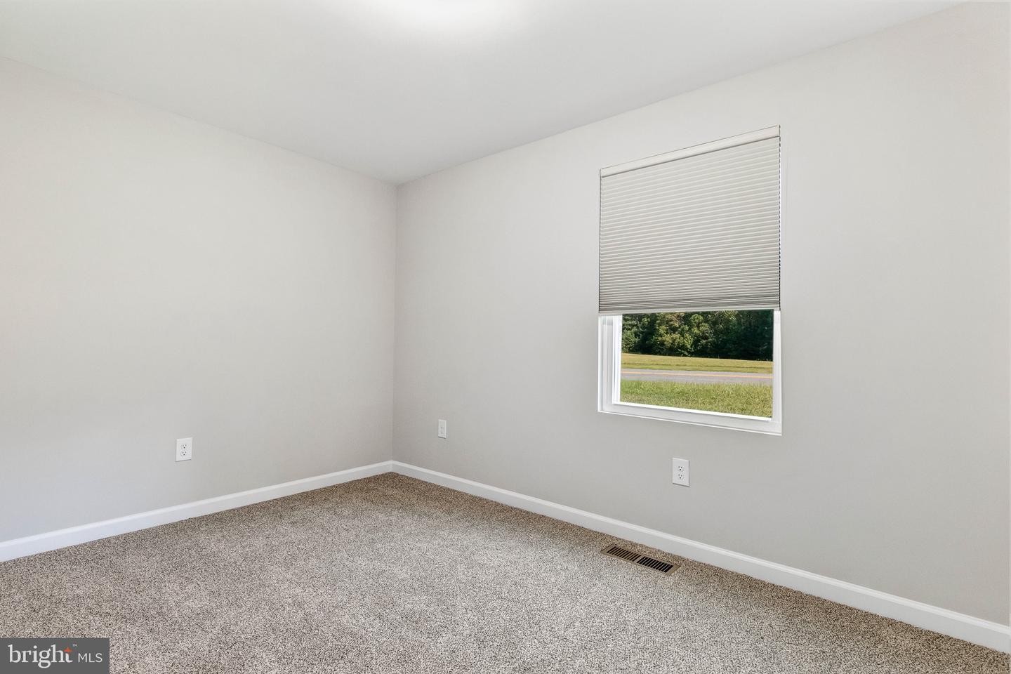 931 LIGHT ST, HEATHSVILLE, Virginia 22473, 3 Bedrooms Bedrooms, ,2 BathroomsBathrooms,Residential,For sale,931 LIGHT ST,VANV2001772 MLS # VANV2001772