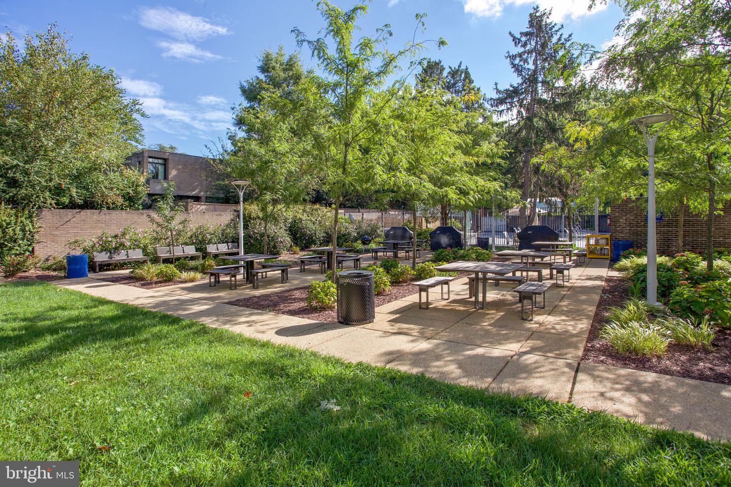 1301 DELAWARE AVE SW #N-514, WASHINGTON, District Of Columbia 20024, 2 Bedrooms Bedrooms, ,2 BathroomsBathrooms,Residential,For sale,1301 DELAWARE AVE SW #N-514,DCDC2194848 MLS # DCDC2194848
