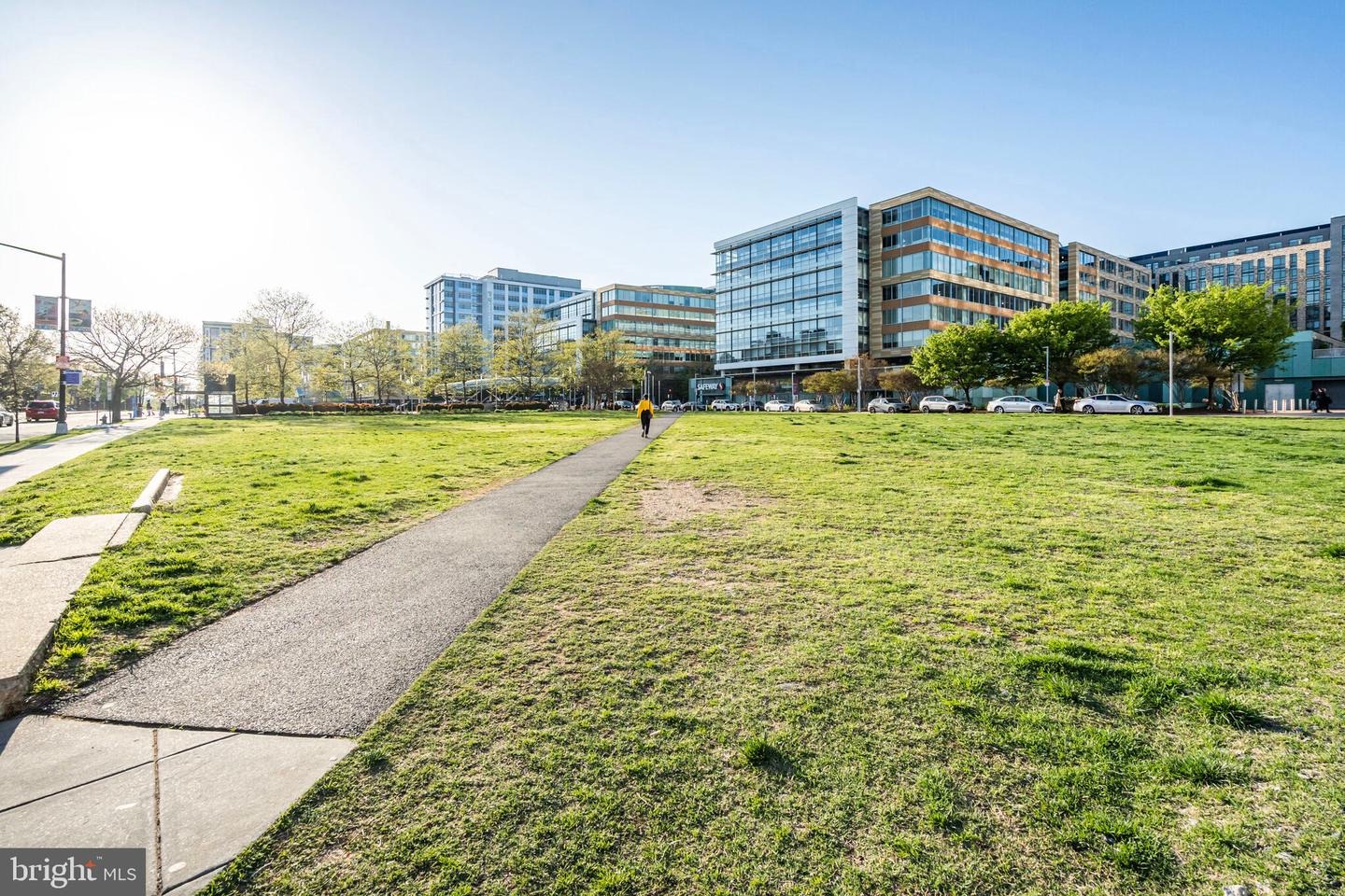 1301 DELAWARE AVE SW #N-514, WASHINGTON, District Of Columbia 20024, 2 Bedrooms Bedrooms, ,2 BathroomsBathrooms,Residential,For sale,1301 DELAWARE AVE SW #N-514,DCDC2194848 MLS # DCDC2194848