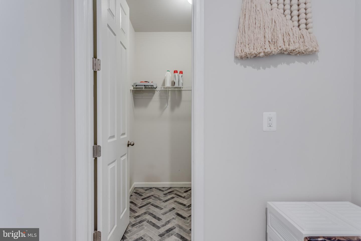 128 RAVEN OAKS DR, WINCHESTER, Virginia 22602, 4 Bedrooms Bedrooms, ,2 BathroomsBathrooms,Residential,For sale,128 RAVEN OAKS DR,VAFV2035910 MLS # VAFV2035910