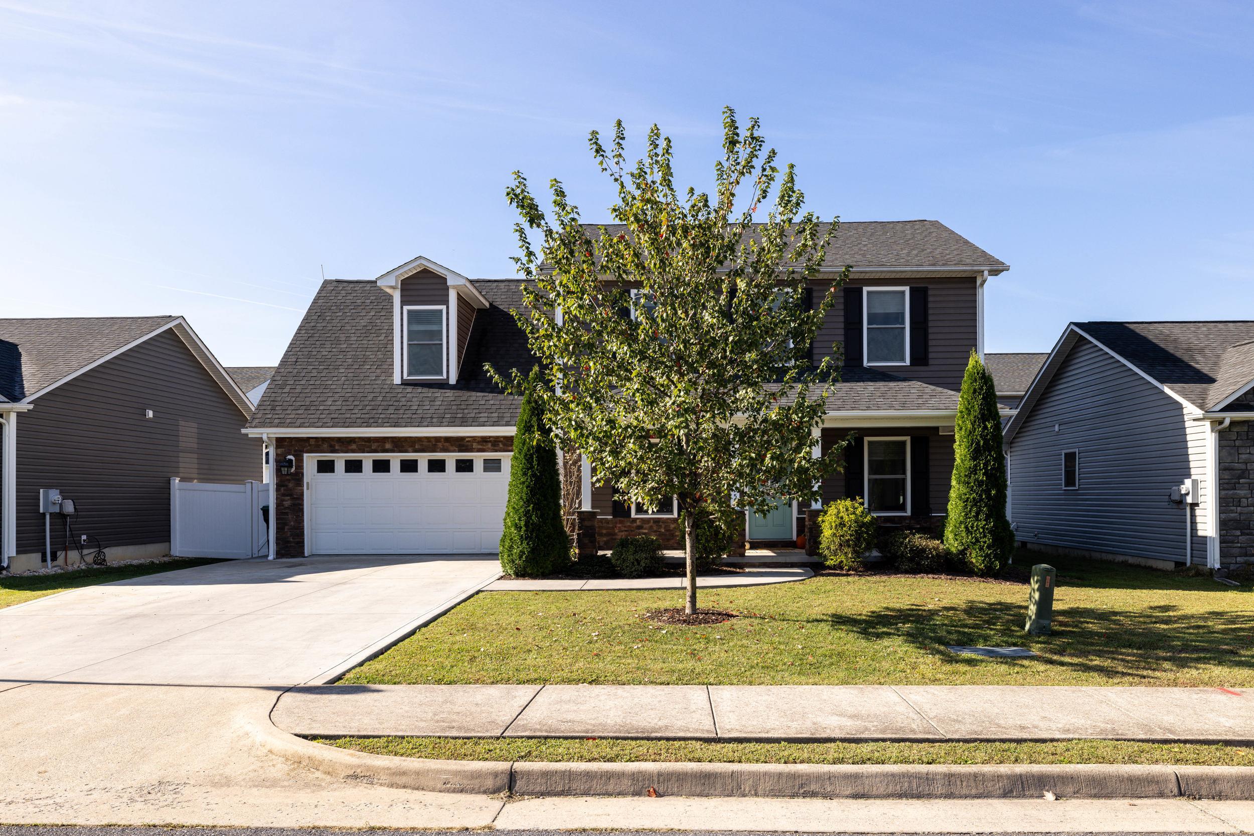 259 DYLAN CIR, BRIDGEWATER, Virginia 22812, 4 Bedrooms Bedrooms, ,2 BathroomsBathrooms,Residential,259 DYLAN CIR,669856 MLS # 669856