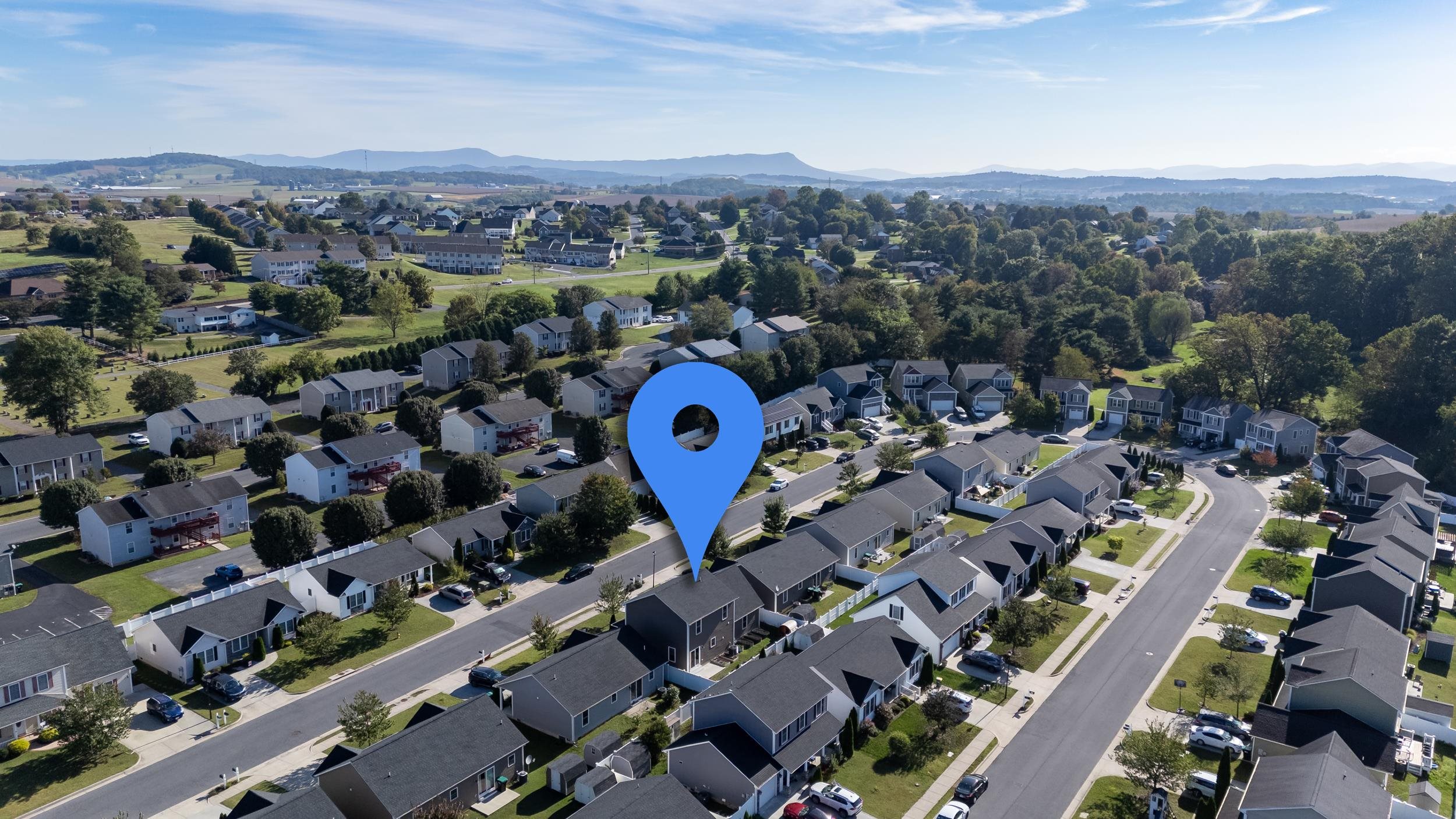 259 DYLAN CIR, BRIDGEWATER, Virginia 22812, 4 Bedrooms Bedrooms, ,2 BathroomsBathrooms,Residential,259 DYLAN CIR,669856 MLS # 669856