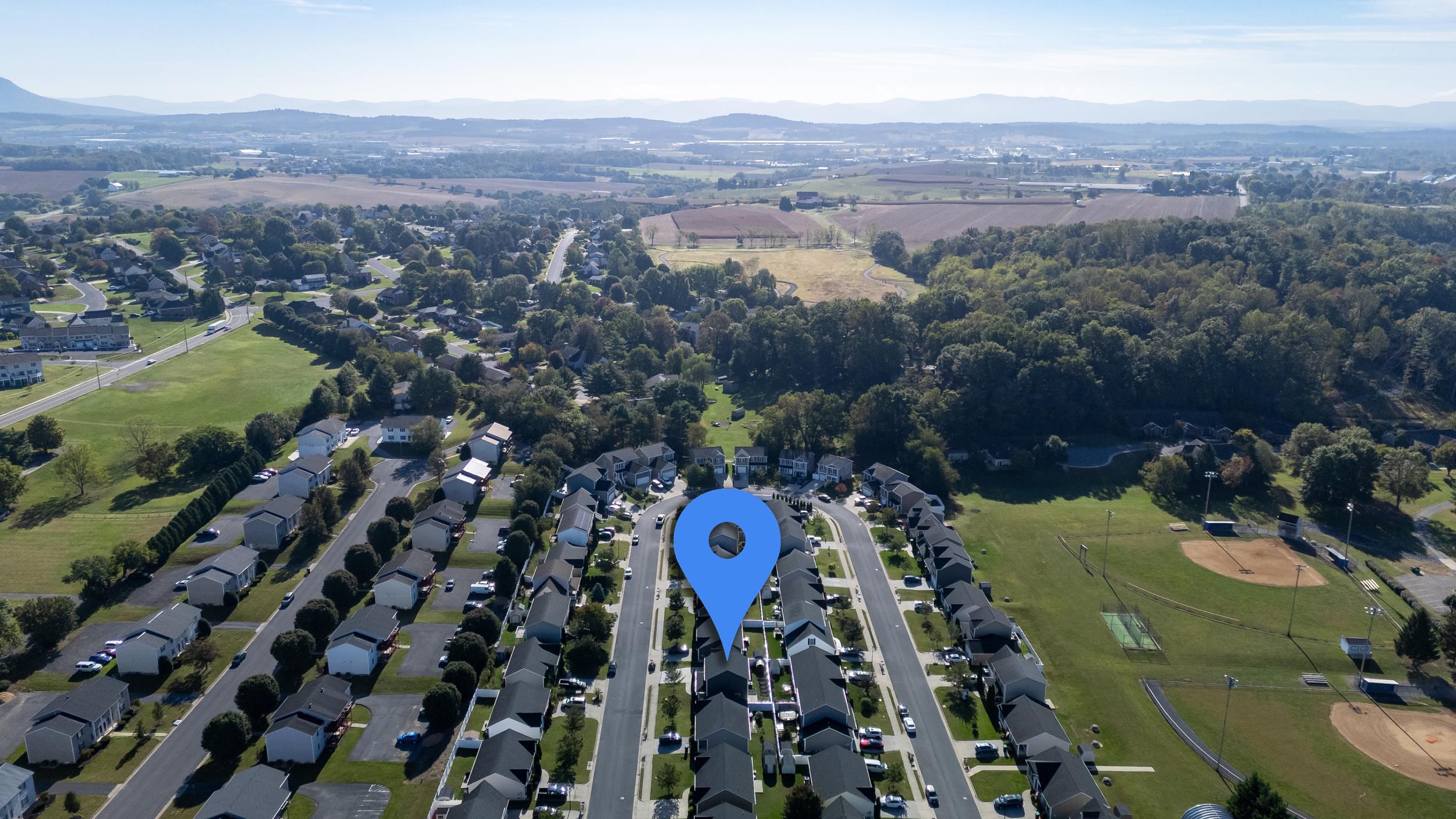 259 DYLAN CIR, BRIDGEWATER, Virginia 22812, 4 Bedrooms Bedrooms, ,2 BathroomsBathrooms,Residential,259 DYLAN CIR,669856 MLS # 669856