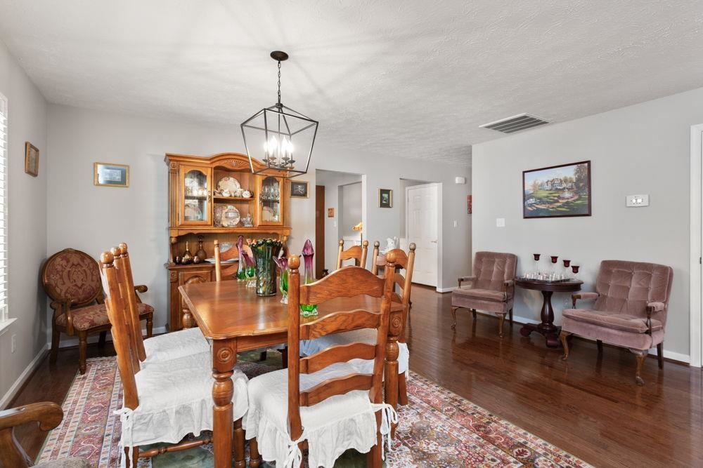 521 HICKORY GROVE CIR, HARRISONBURG, Virginia 22801, 2 Bedrooms Bedrooms, ,2 BathroomsBathrooms,Residential,521 HICKORY GROVE CIR,669857 MLS # 669857