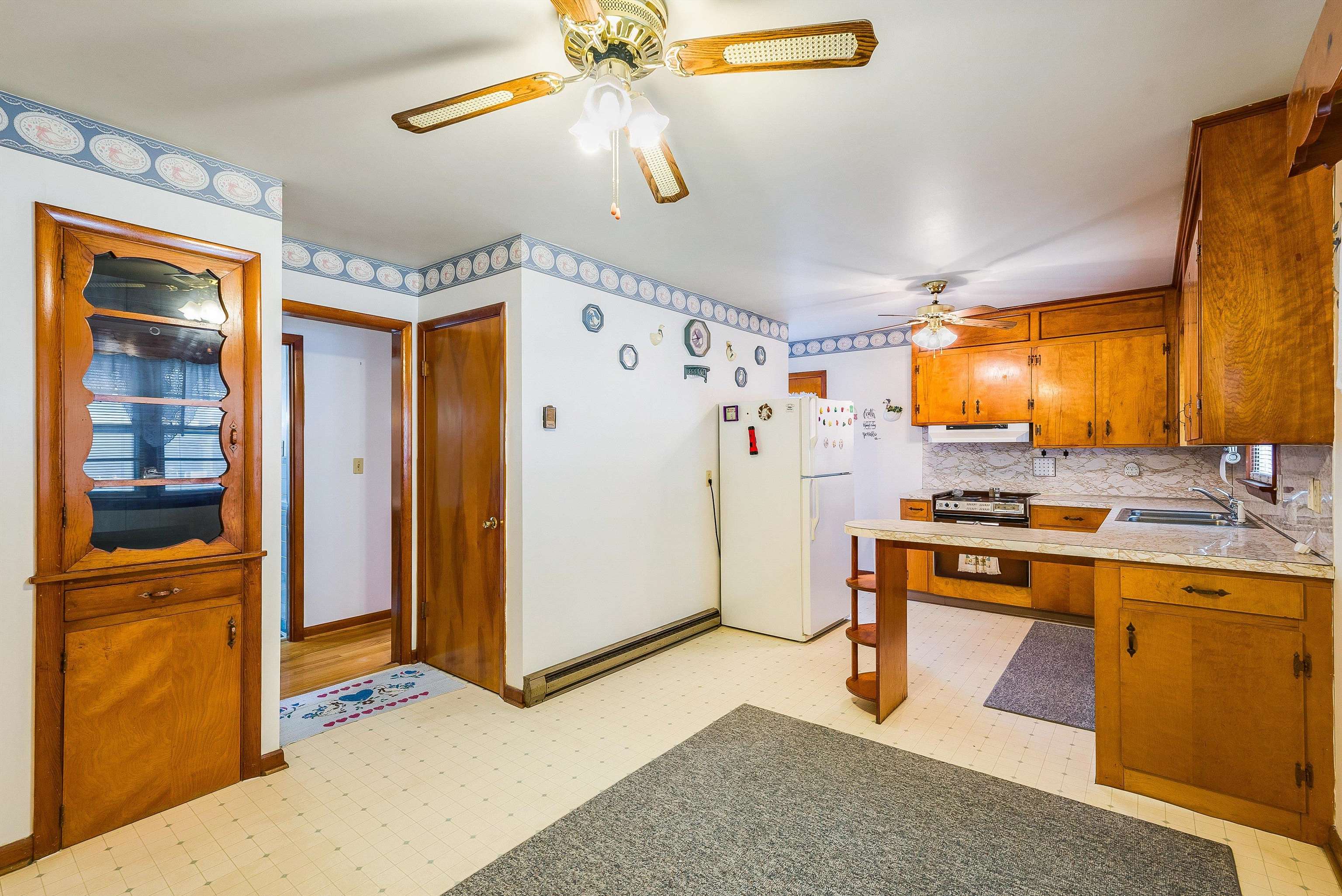 16 SUNDANCE RETREAT LN, NEW MARKET, Virginia 22844, 3 Bedrooms Bedrooms, ,2 BathroomsBathrooms,Residential,16 SUNDANCE RETREAT LN,669860 MLS # 669860