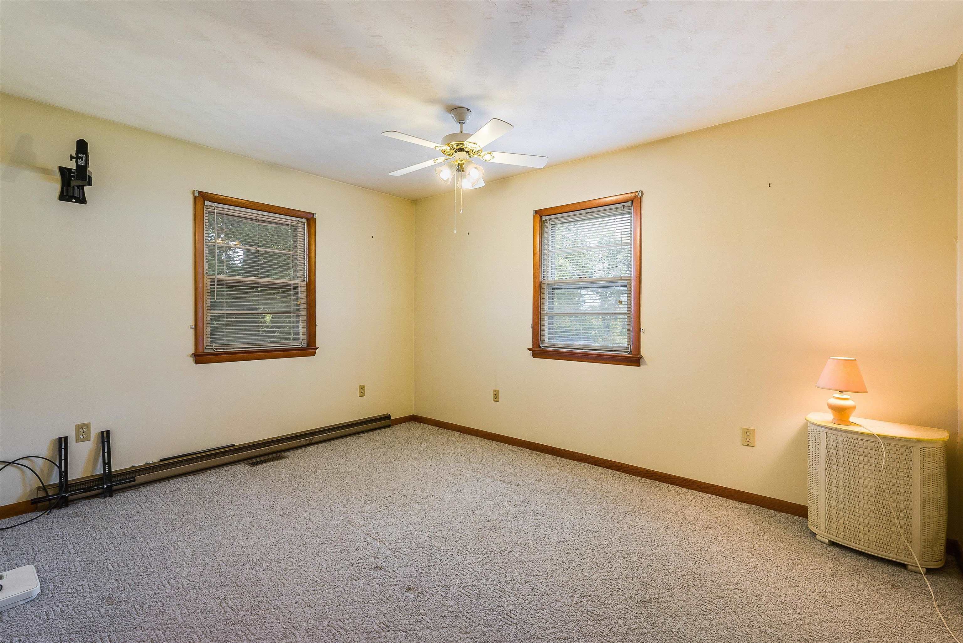 16 SUNDANCE RETREAT LN, NEW MARKET, Virginia 22844, 3 Bedrooms Bedrooms, ,2 BathroomsBathrooms,Residential,16 SUNDANCE RETREAT LN,669860 MLS # 669860