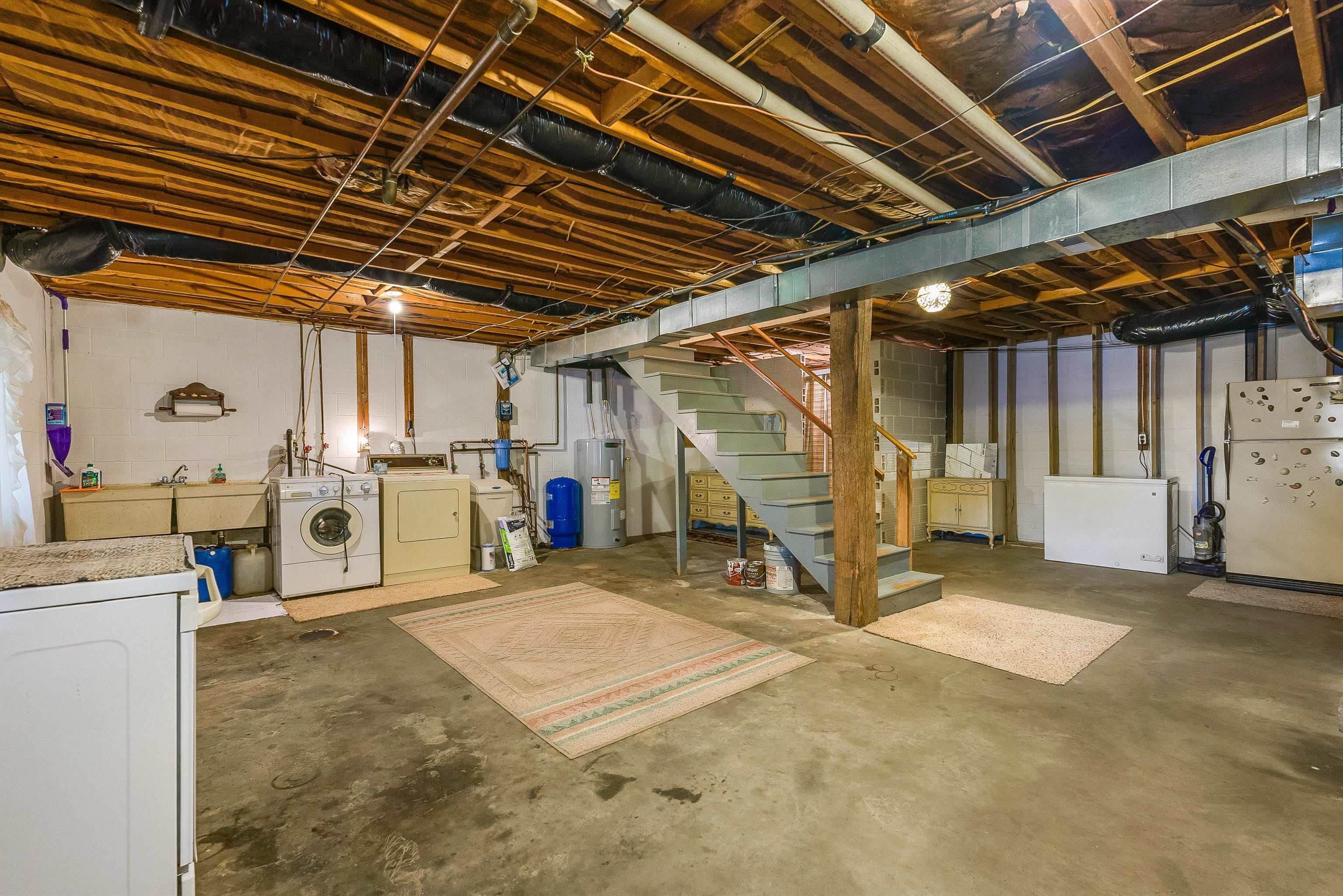 16 SUNDANCE RETREAT LN, NEW MARKET, Virginia 22844, 3 Bedrooms Bedrooms, ,2 BathroomsBathrooms,Residential,16 SUNDANCE RETREAT LN,669860 MLS # 669860