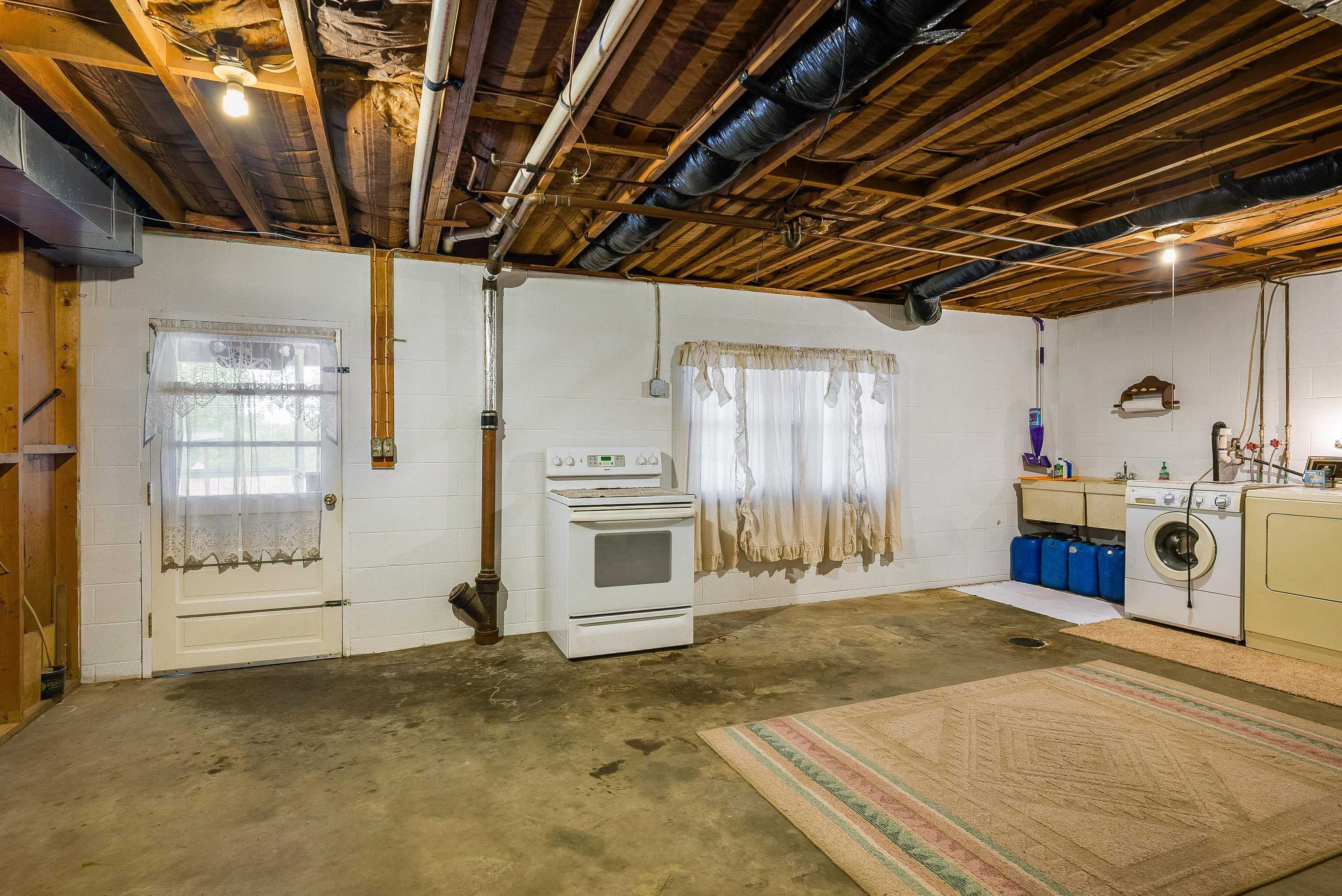 16 SUNDANCE RETREAT LN, NEW MARKET, Virginia 22844, 3 Bedrooms Bedrooms, ,2 BathroomsBathrooms,Residential,16 SUNDANCE RETREAT LN,669860 MLS # 669860