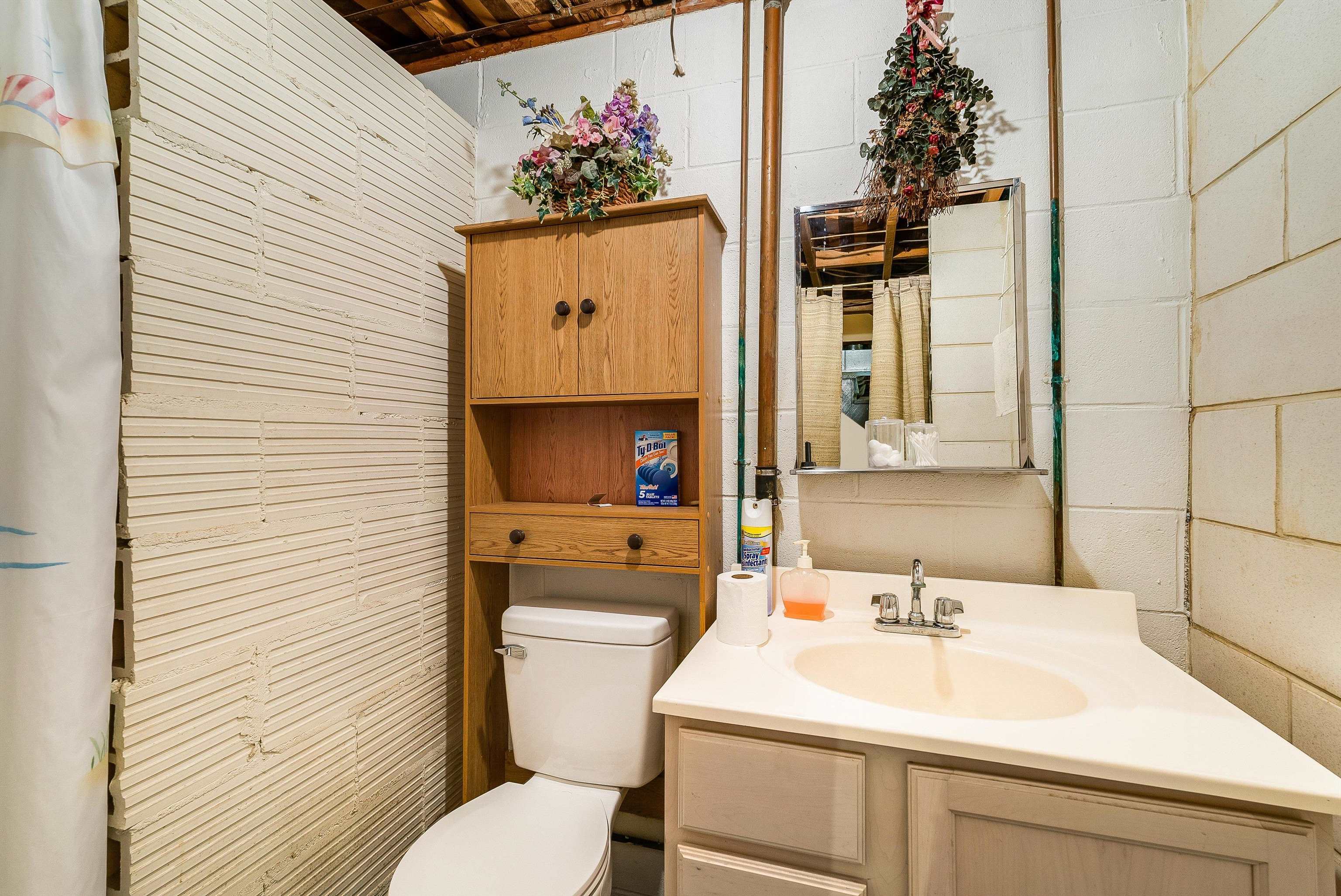 16 SUNDANCE RETREAT LN, NEW MARKET, Virginia 22844, 3 Bedrooms Bedrooms, ,2 BathroomsBathrooms,Residential,16 SUNDANCE RETREAT LN,669860 MLS # 669860