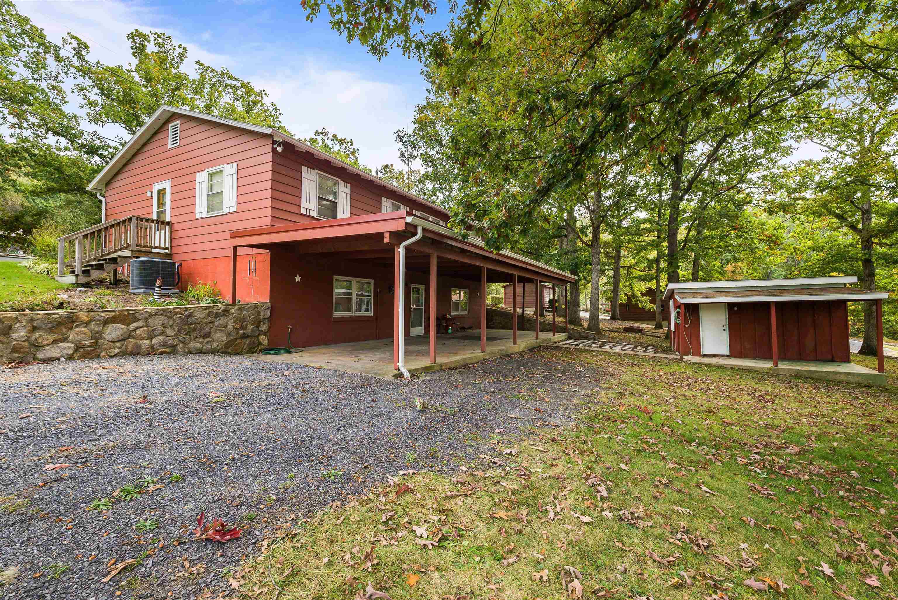 16 SUNDANCE RETREAT LN, NEW MARKET, Virginia 22844, 3 Bedrooms Bedrooms, ,2 BathroomsBathrooms,Residential,16 SUNDANCE RETREAT LN,669860 MLS # 669860