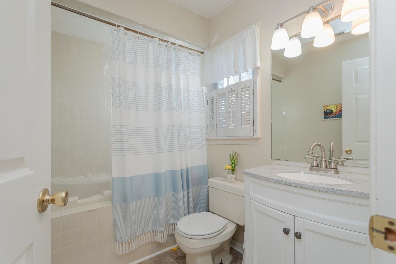 1480 BLUEWATER RD, ROCKINGHAM, Virginia 22801, 3 Bedrooms Bedrooms, ,3 BathroomsBathrooms,Residential,1480 BLUEWATER RD,669870 MLS # 669870