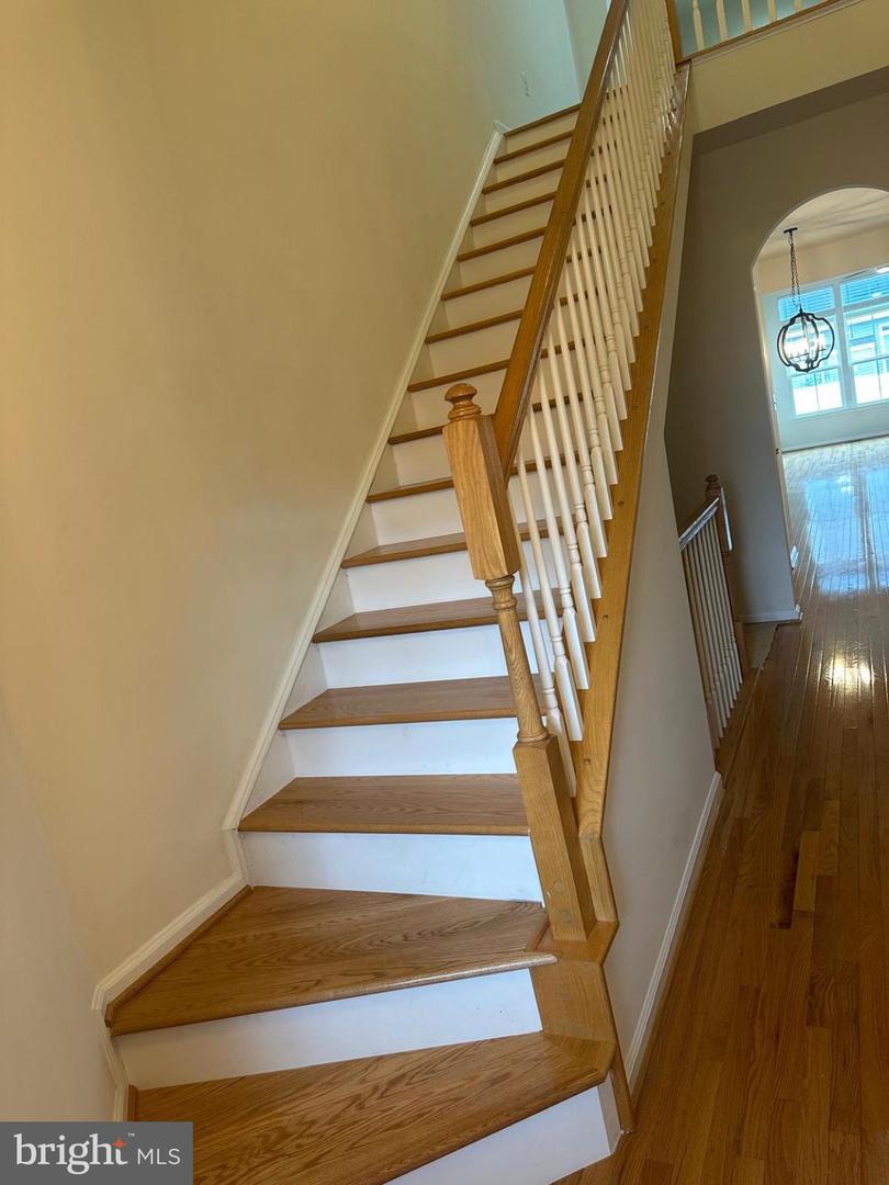 25174 COATS SQ, ALDIE, Virginia 20105, 4 Bedrooms Bedrooms, ,2 BathroomsBathrooms,Residential,For sale,25174 COATS SQ,VALO2105480 MLS # VALO2105480