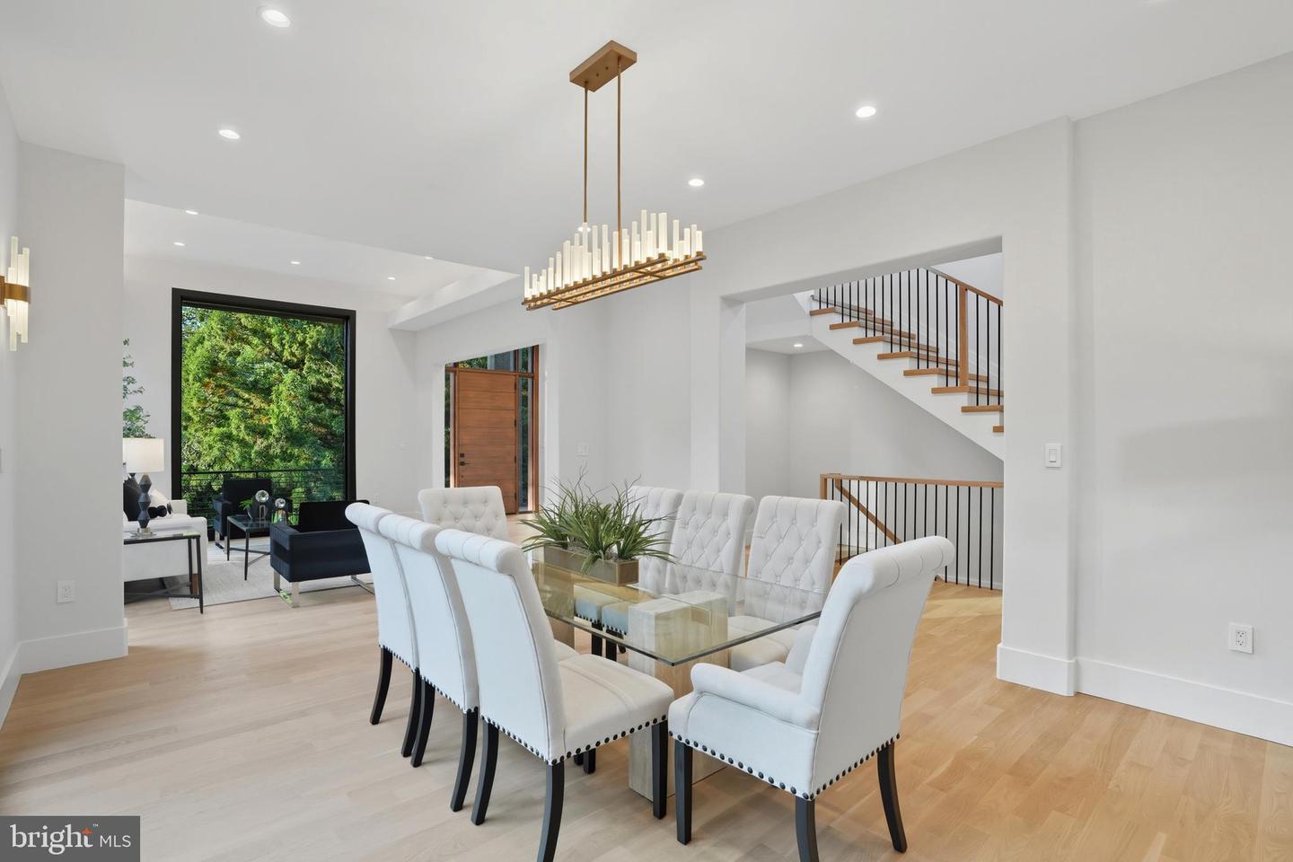 1853 MASSACHUSETTS AVE, MCLEAN, Virginia 22101, 5 Bedrooms Bedrooms, ,5 BathroomsBathrooms,Residential,For sale,1853 MASSACHUSETTS AVE,VAFX2264598 MLS # VAFX2264598