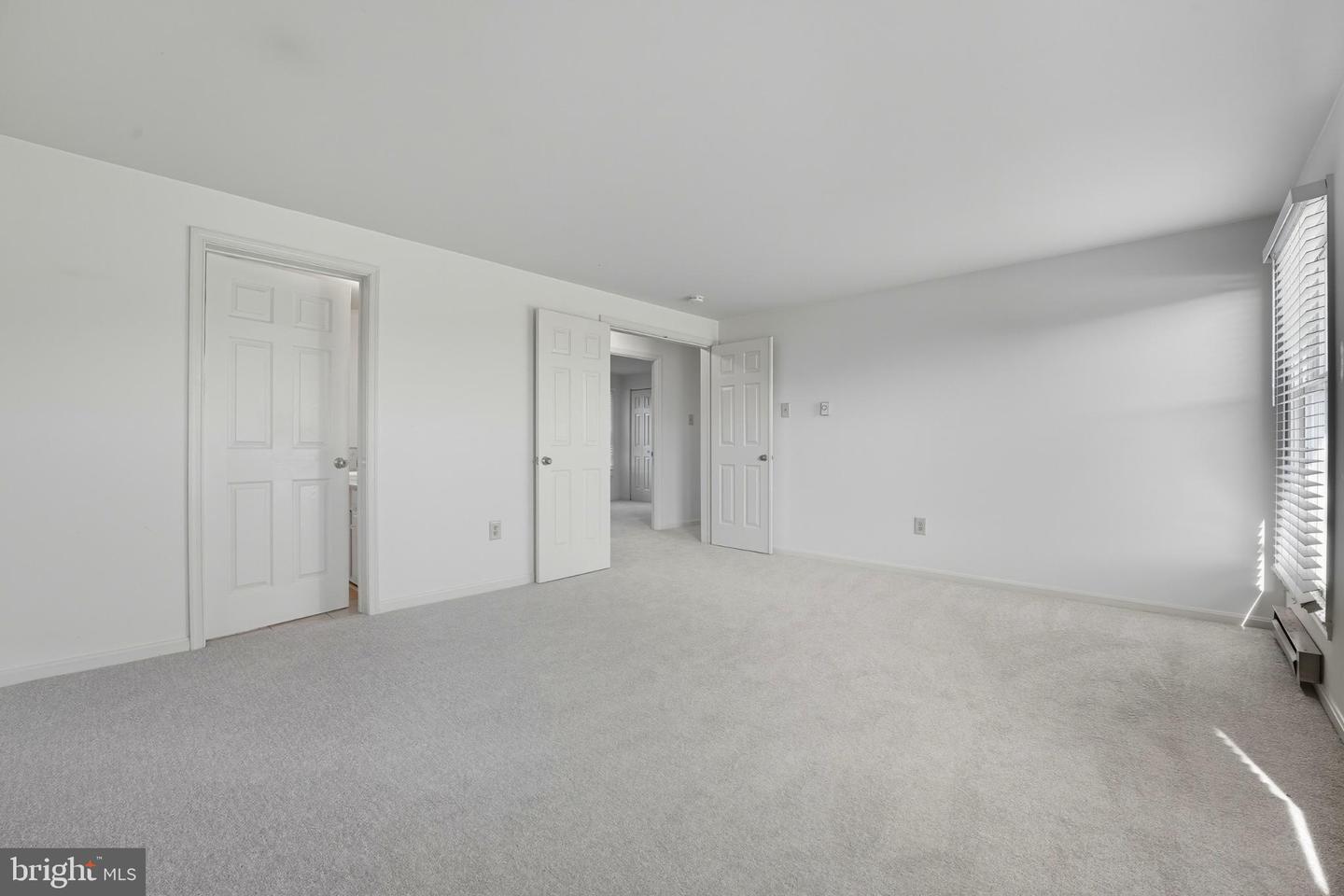 916 BROADVIEW AVE, WARRENTON, Virginia 20186, 3 Bedrooms Bedrooms, 8 Rooms Rooms,2 BathroomsBathrooms,Residential,For sale,916 BROADVIEW AVE,VAFQ2018296 MLS # VAFQ2018296