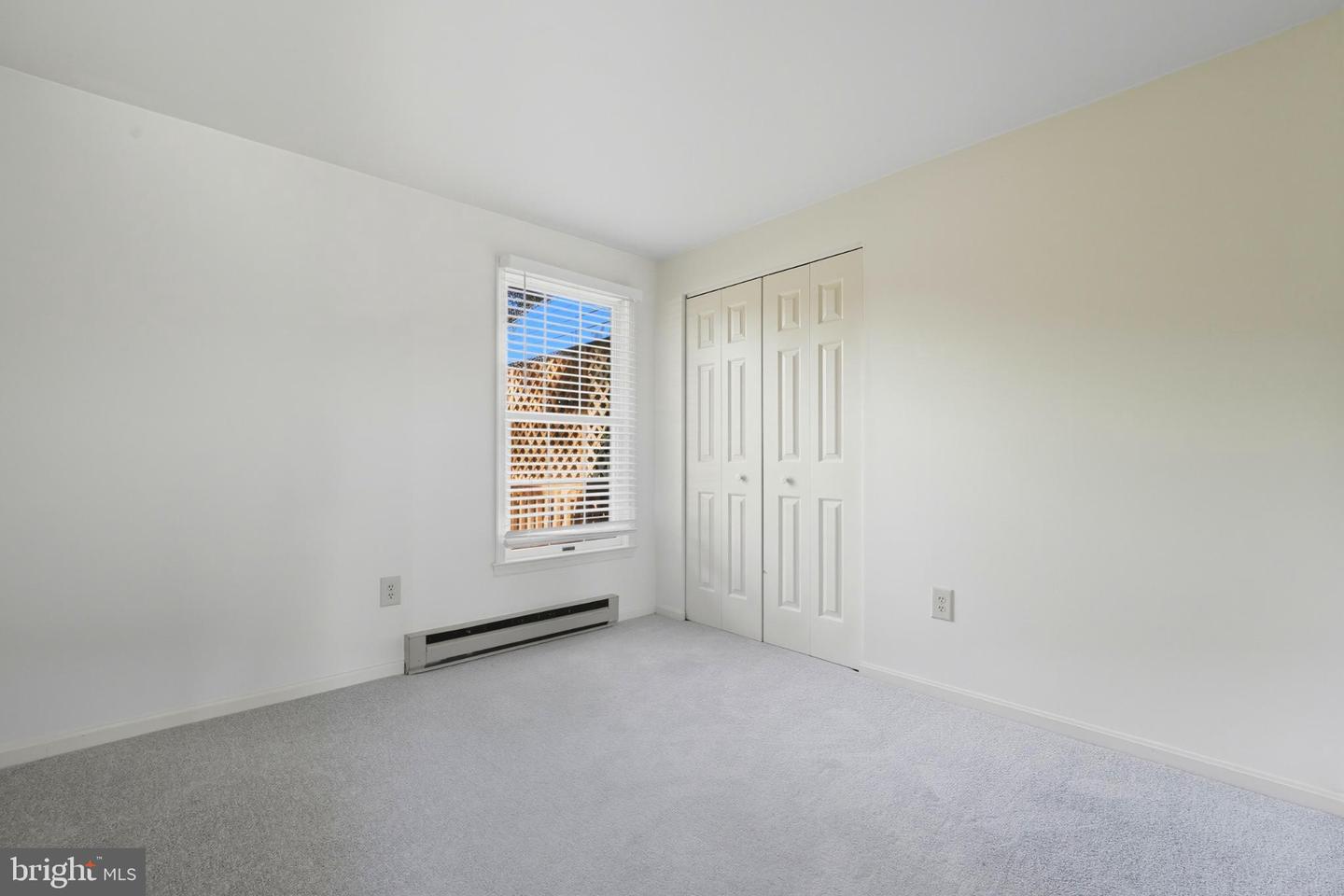 916 BROADVIEW AVE, WARRENTON, Virginia 20186, 3 Bedrooms Bedrooms, 8 Rooms Rooms,2 BathroomsBathrooms,Residential,For sale,916 BROADVIEW AVE,VAFQ2018296 MLS # VAFQ2018296