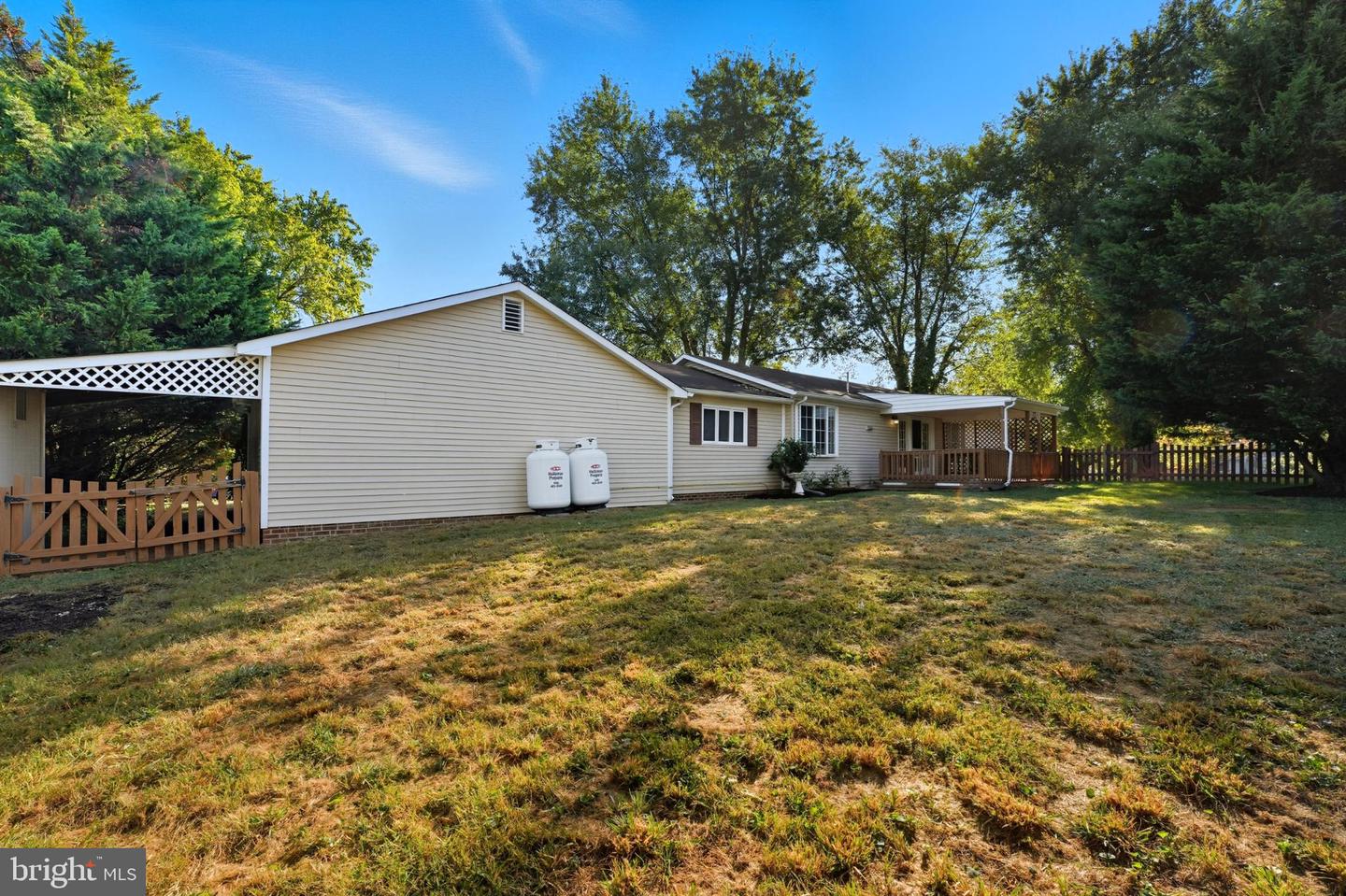 916 BROADVIEW AVE, WARRENTON, Virginia 20186, 3 Bedrooms Bedrooms, 8 Rooms Rooms,2 BathroomsBathrooms,Residential,For sale,916 BROADVIEW AVE,VAFQ2018296 MLS # VAFQ2018296