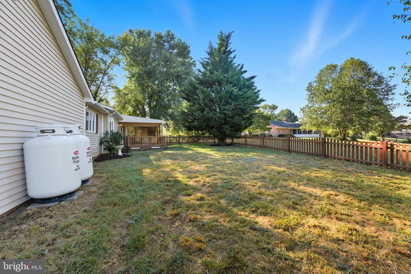 916 BROADVIEW AVE, WARRENTON, Virginia 20186, 3 Bedrooms Bedrooms, 8 Rooms Rooms,2 BathroomsBathrooms,Residential,For sale,916 BROADVIEW AVE,VAFQ2018296 MLS # VAFQ2018296