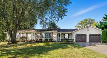 916 BROADVIEW AVE, WARRENTON, Virginia 20186, 3 Bedrooms Bedrooms, 8 Rooms Rooms,2 BathroomsBathrooms,Residential,For sale,916 BROADVIEW AVE,VAFQ2018296 MLS # VAFQ2018296